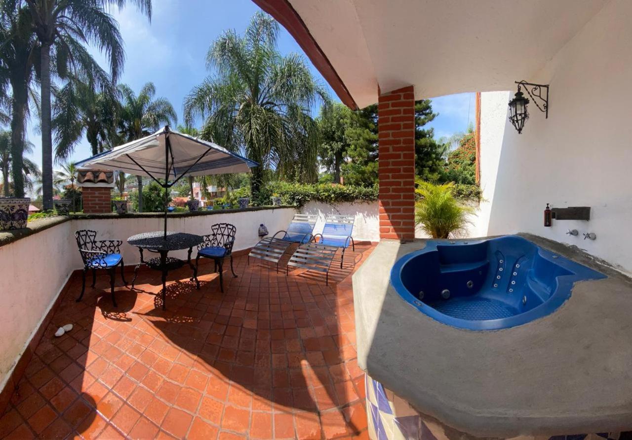 King Room Spa Bath