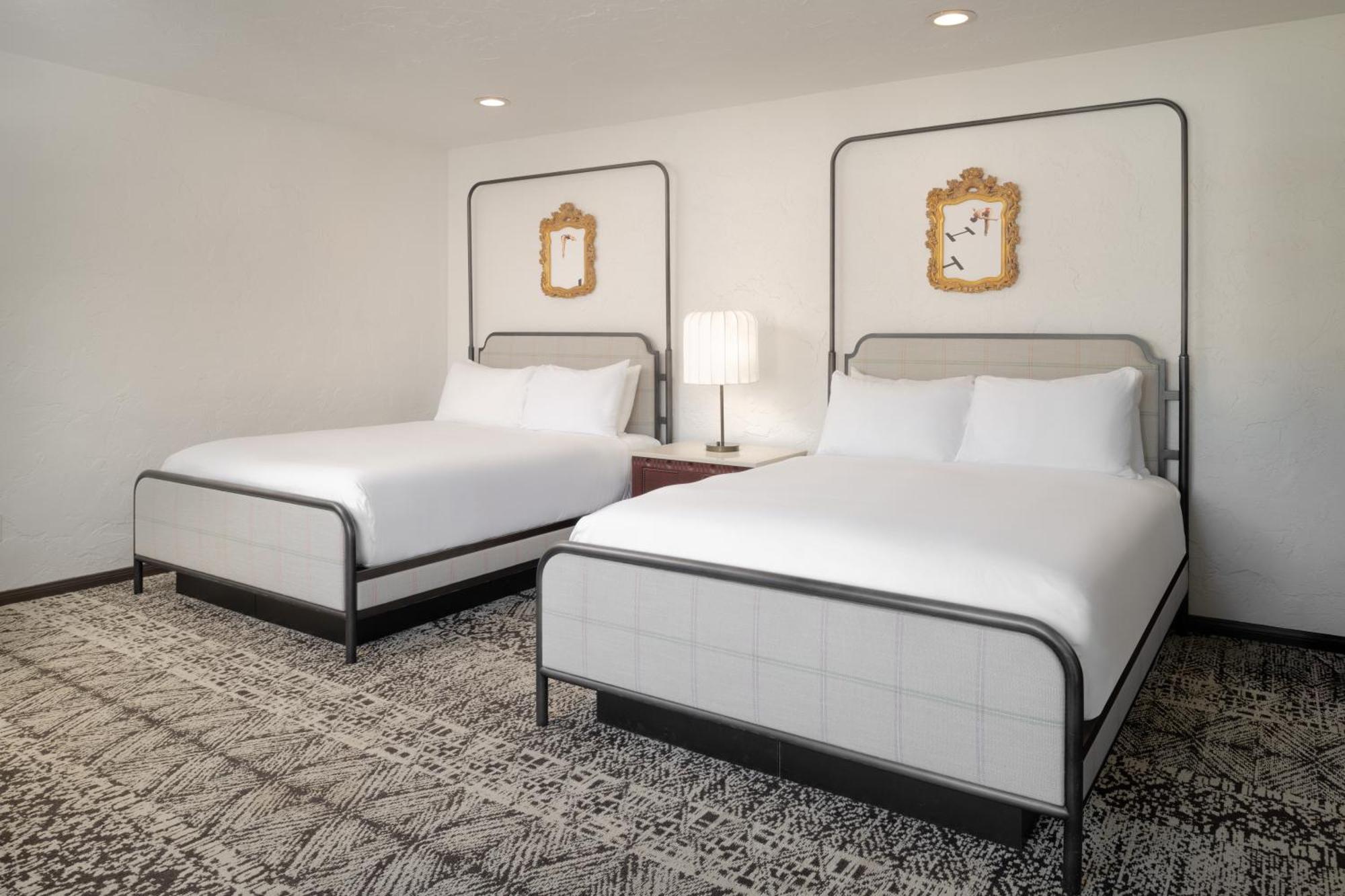 Queen Room Two Queen Beds