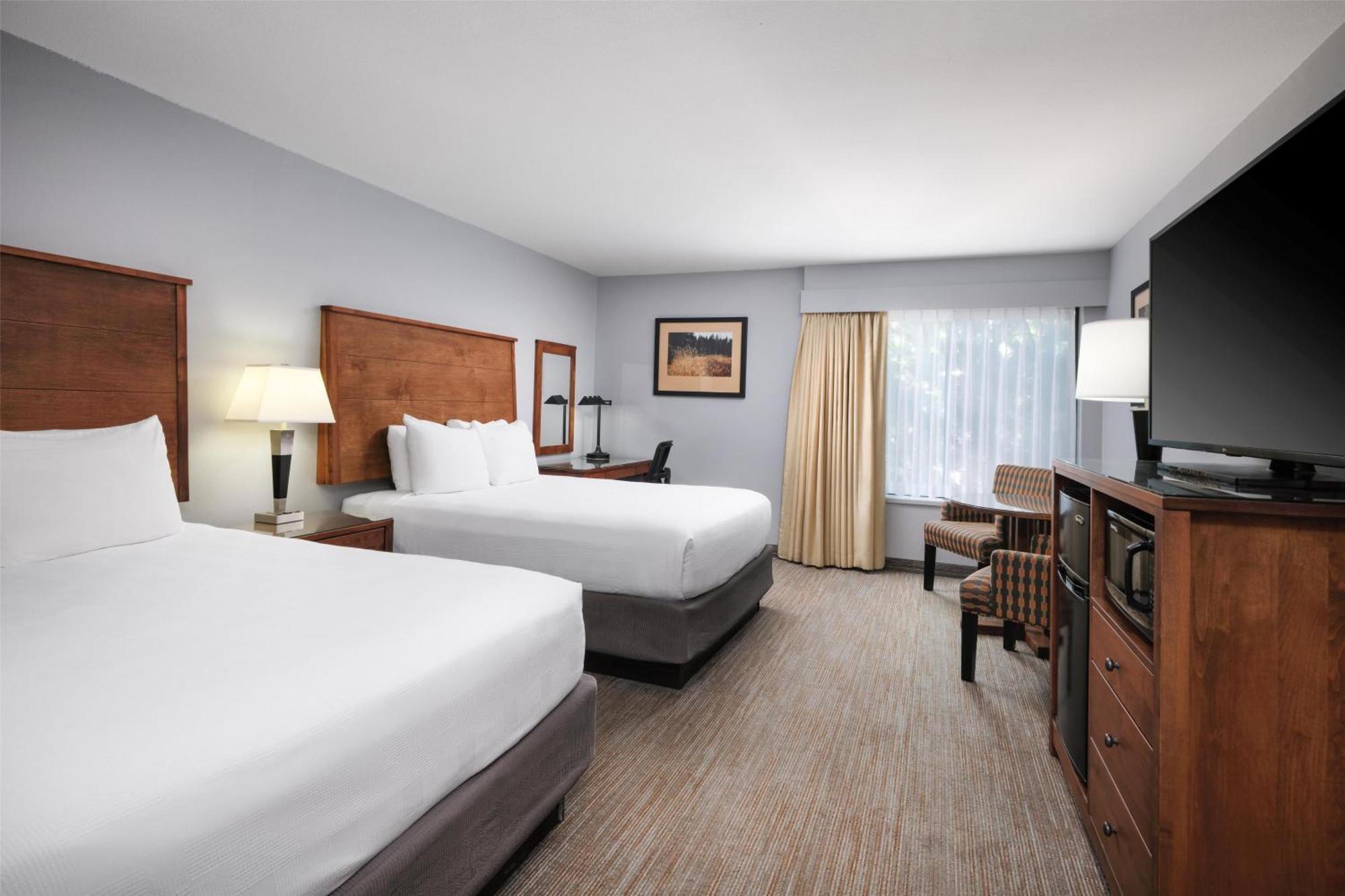 Standard Room Two Queen Beds Upper Floor No Pets