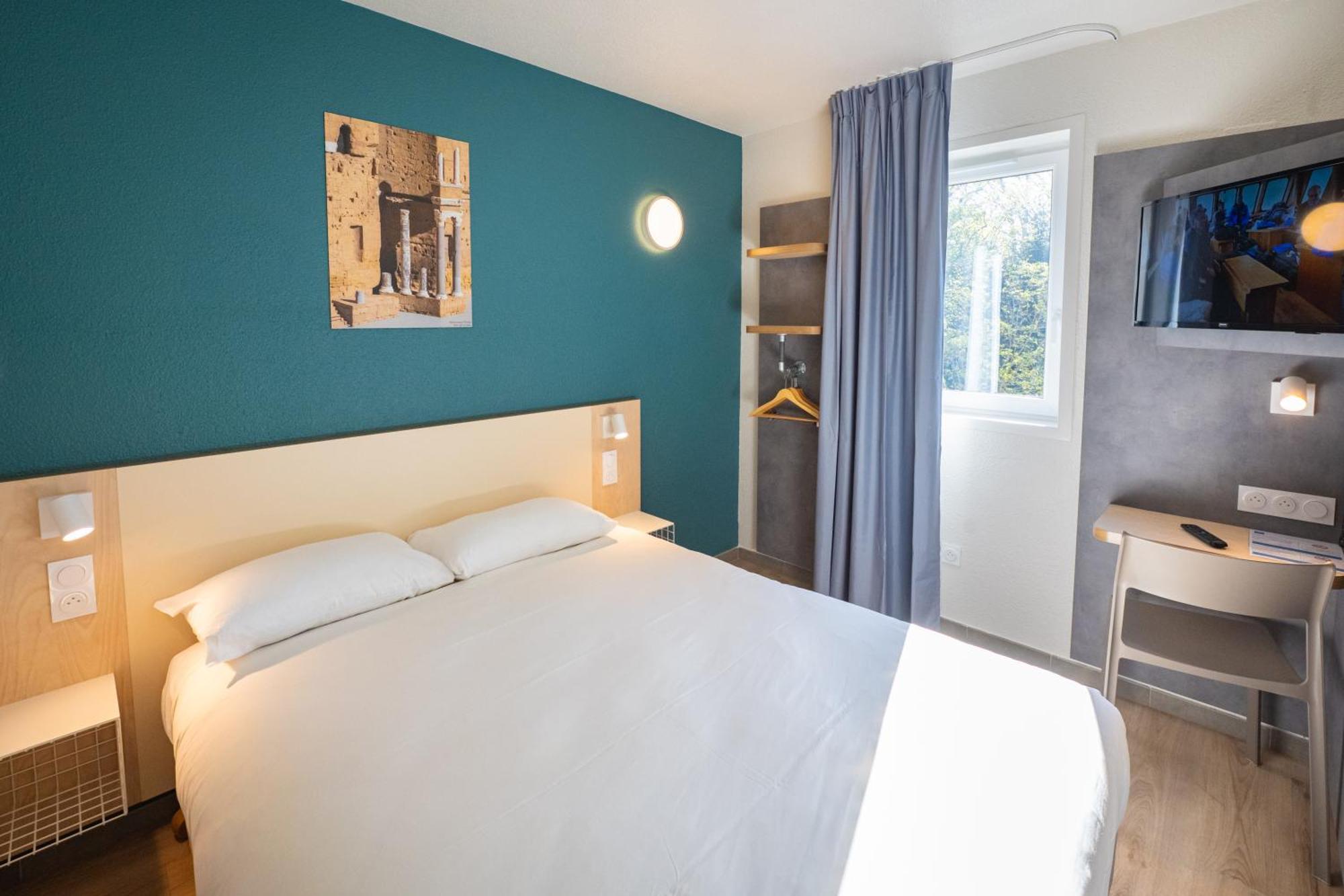 Standard Double Room,1765899291:JPEG
