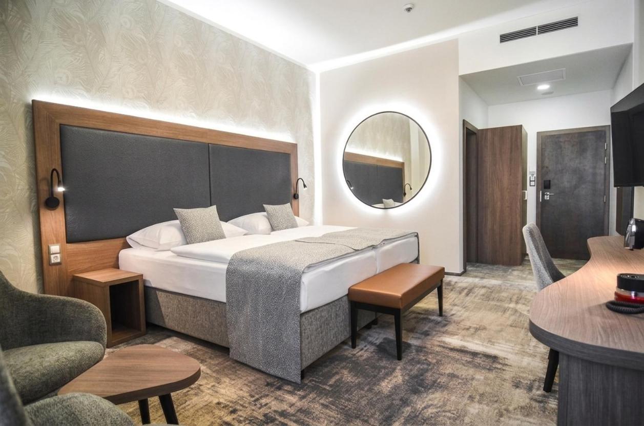 Superior Deluxe Double or Twin Room