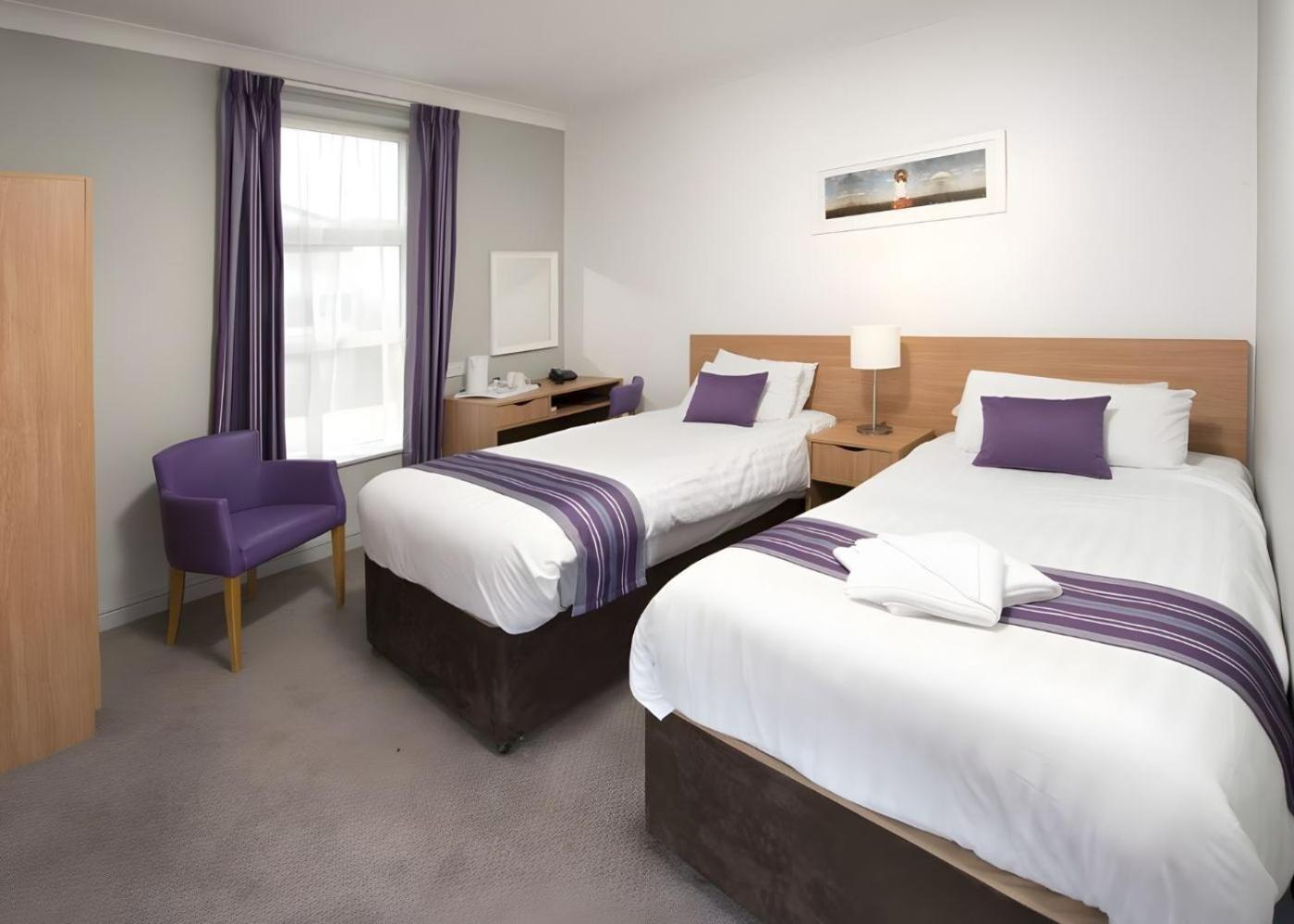 Twin Room with Sea View
