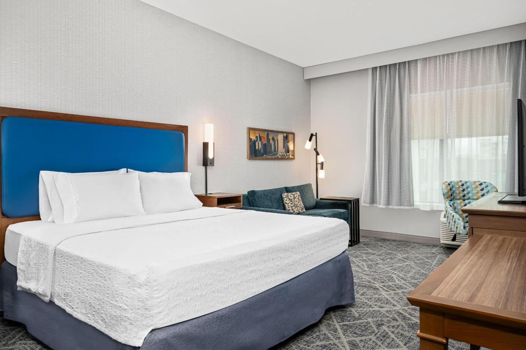 King Room with Sofa Bed