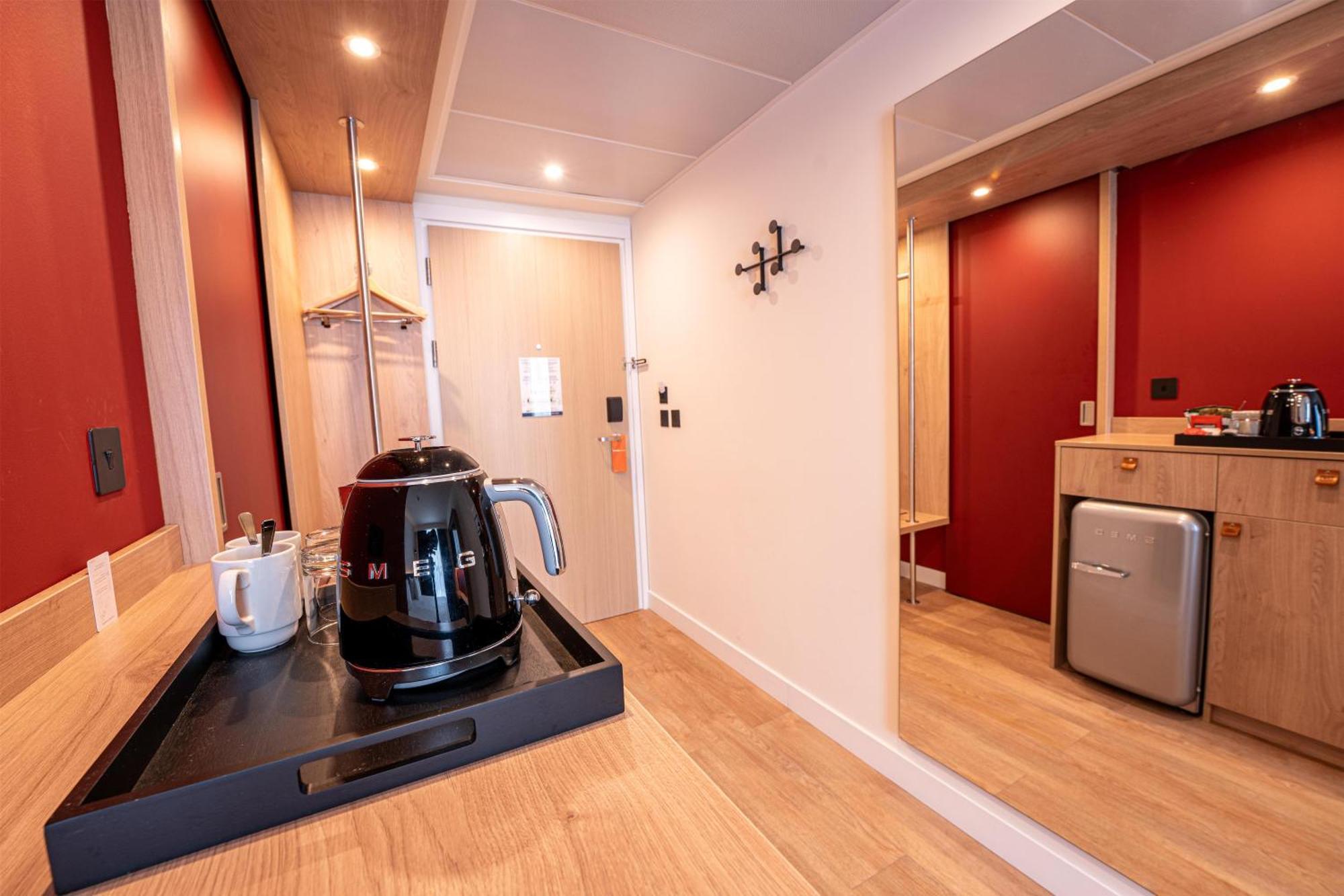Super King Room