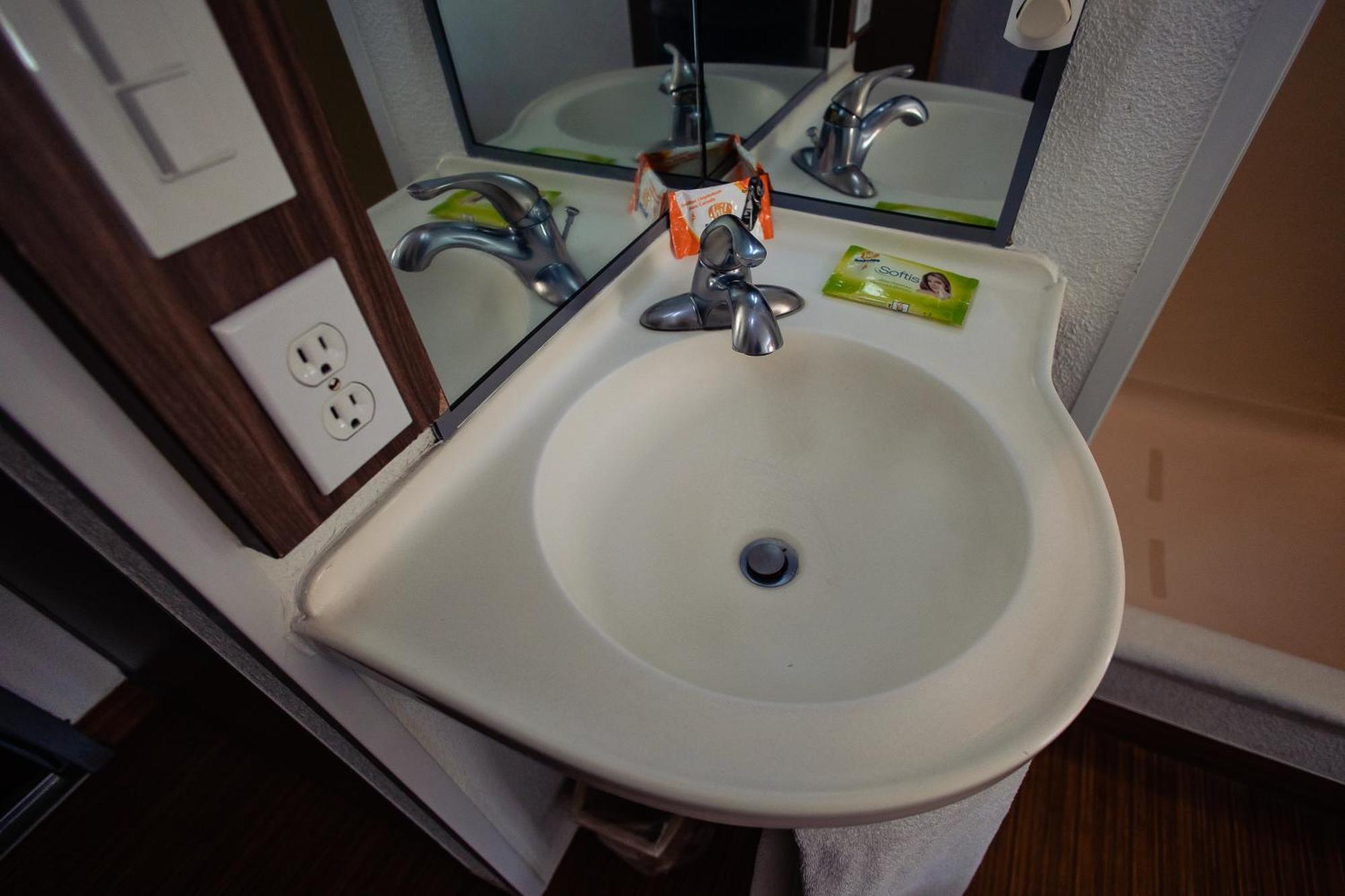 Standard Double Room,1769932028:JPEG