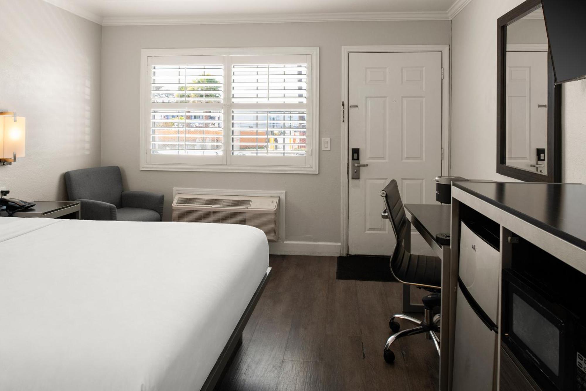 Queen Room Disability Access