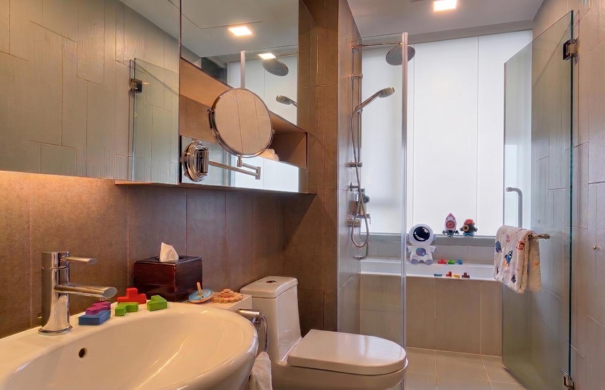 Astronaut-Themed 1 Bedroom Premier Family Suites