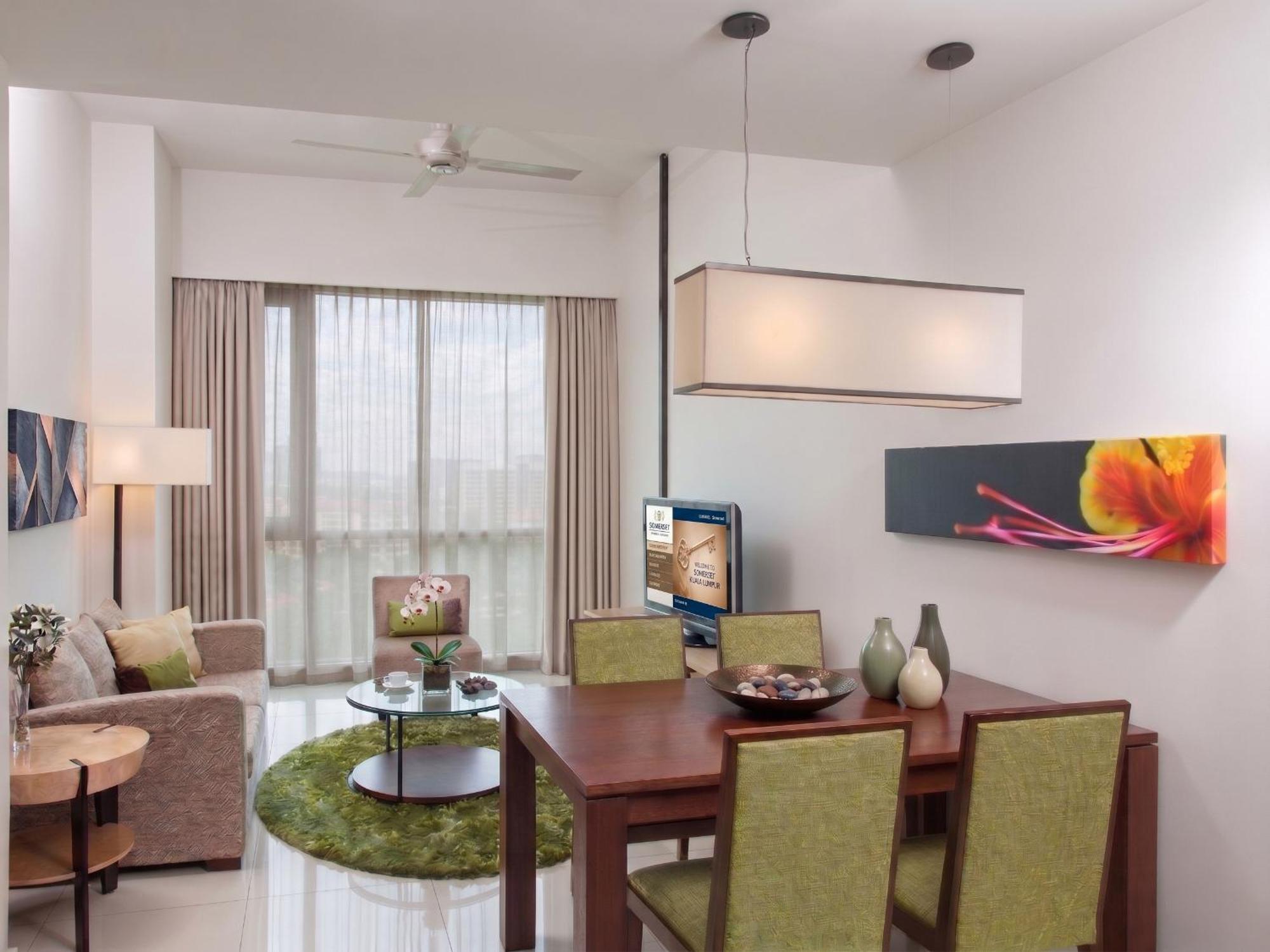 One-Bedroom Deluxe