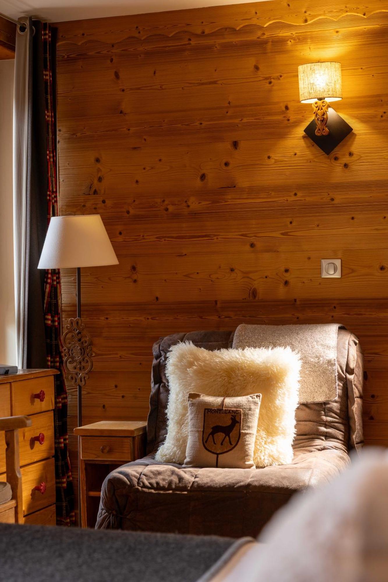 Junior Suite Balcony Mountain View