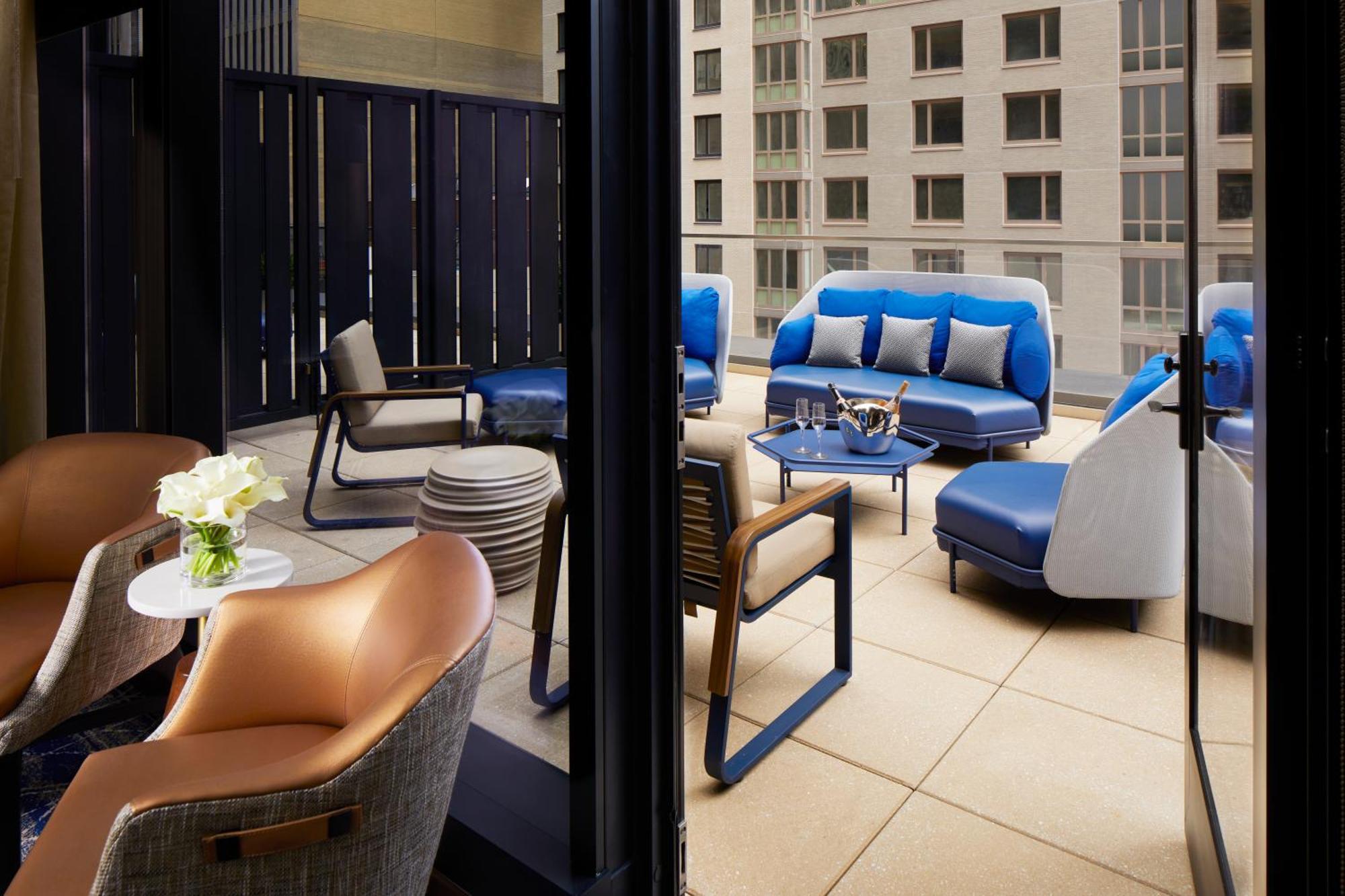 King Studio Balcony