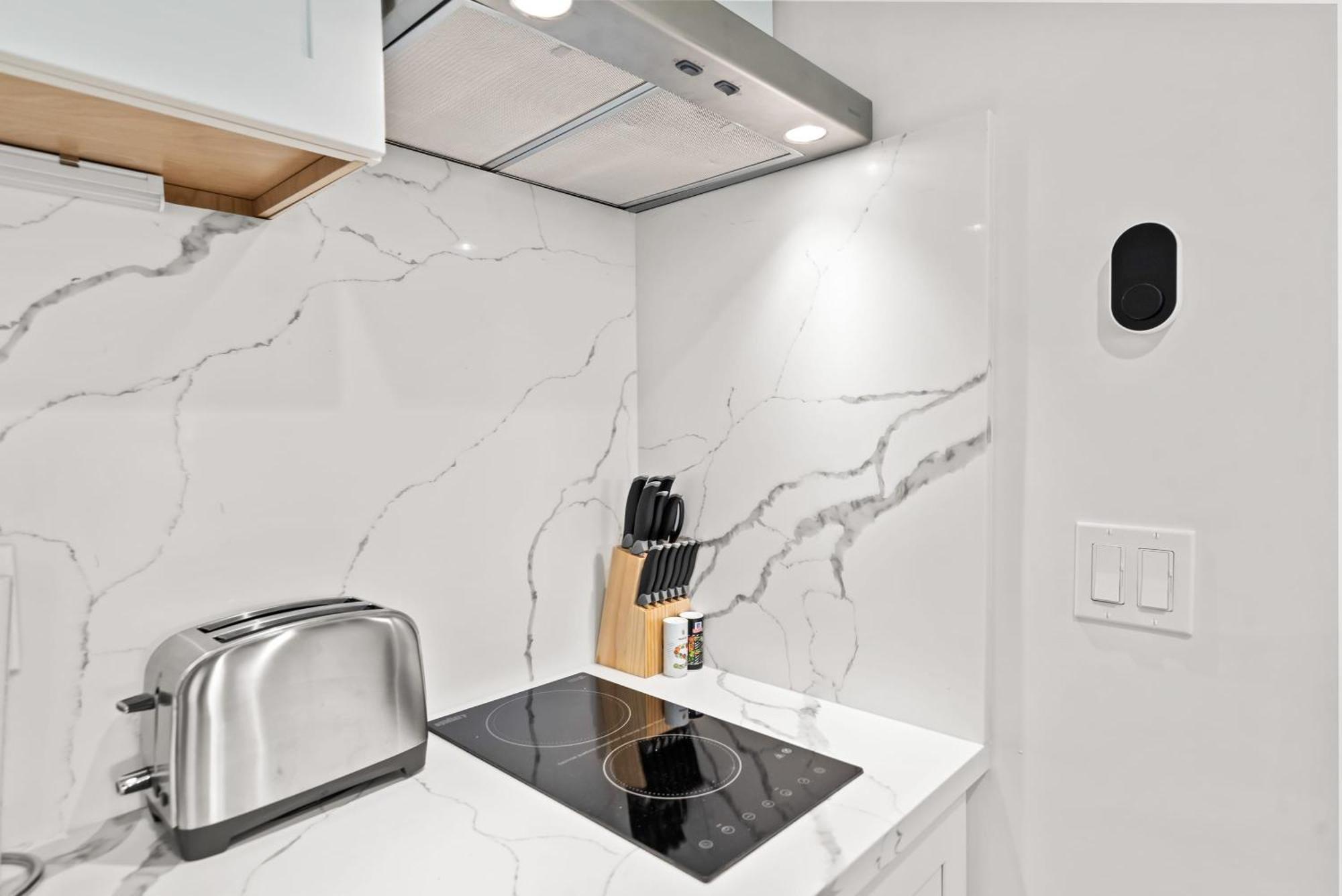 Premium Loft Self Check Virtual Front Desk
