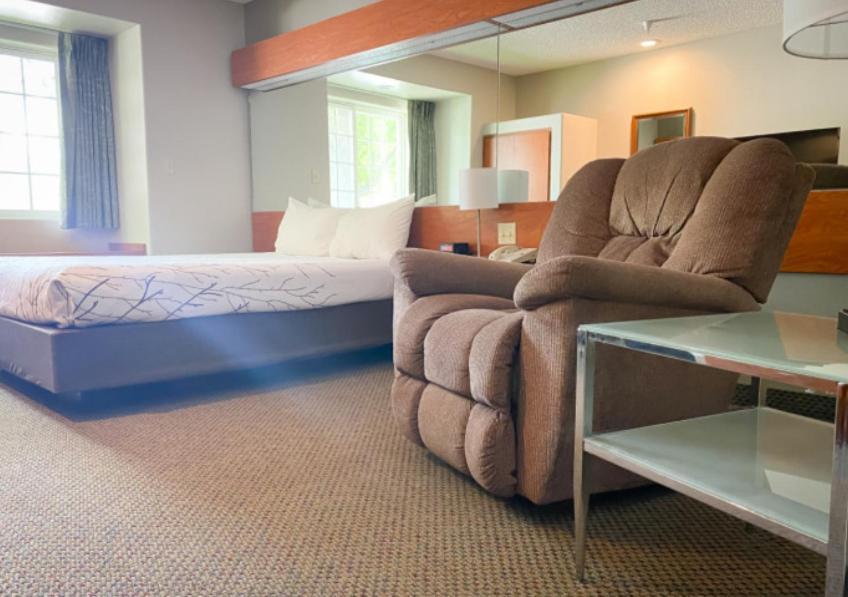 Queen Suite