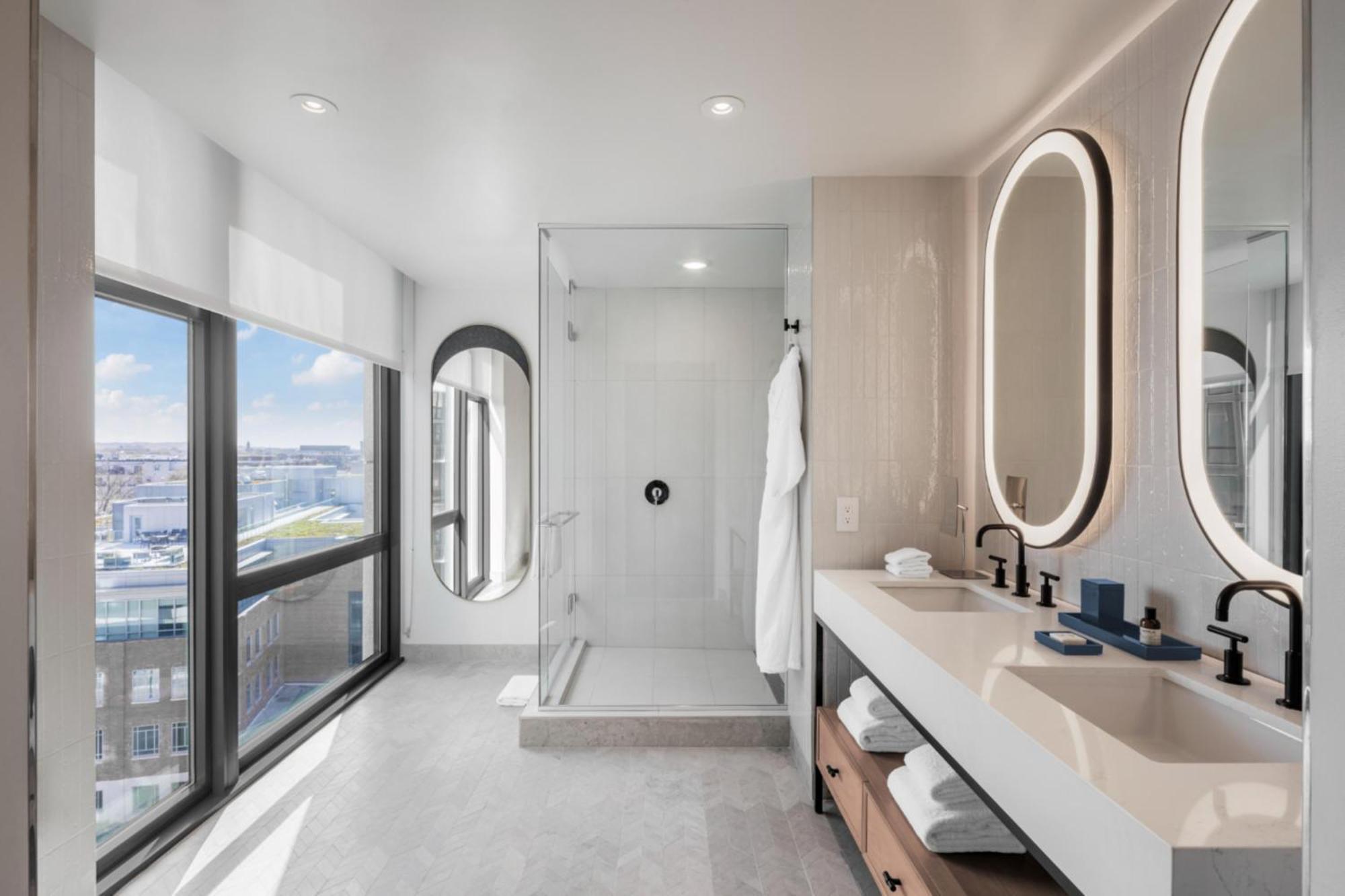 Premium King Room