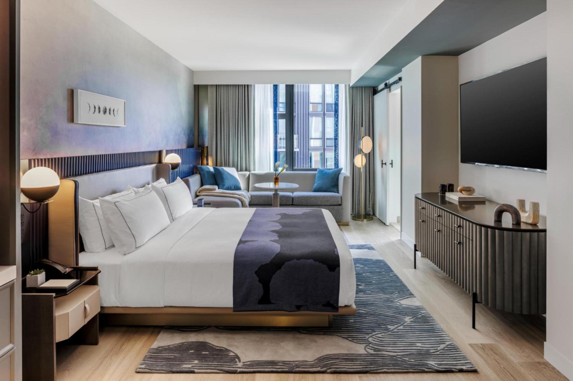 Premium King Room