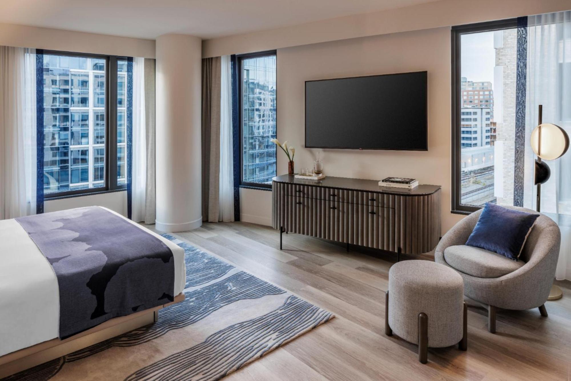 Premium King Room