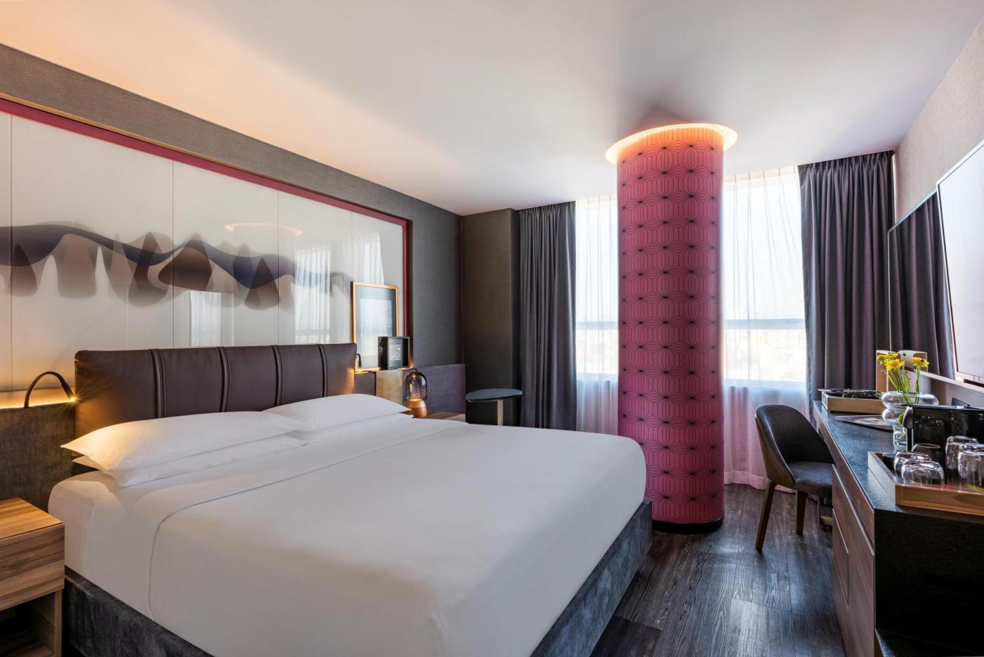 King Room