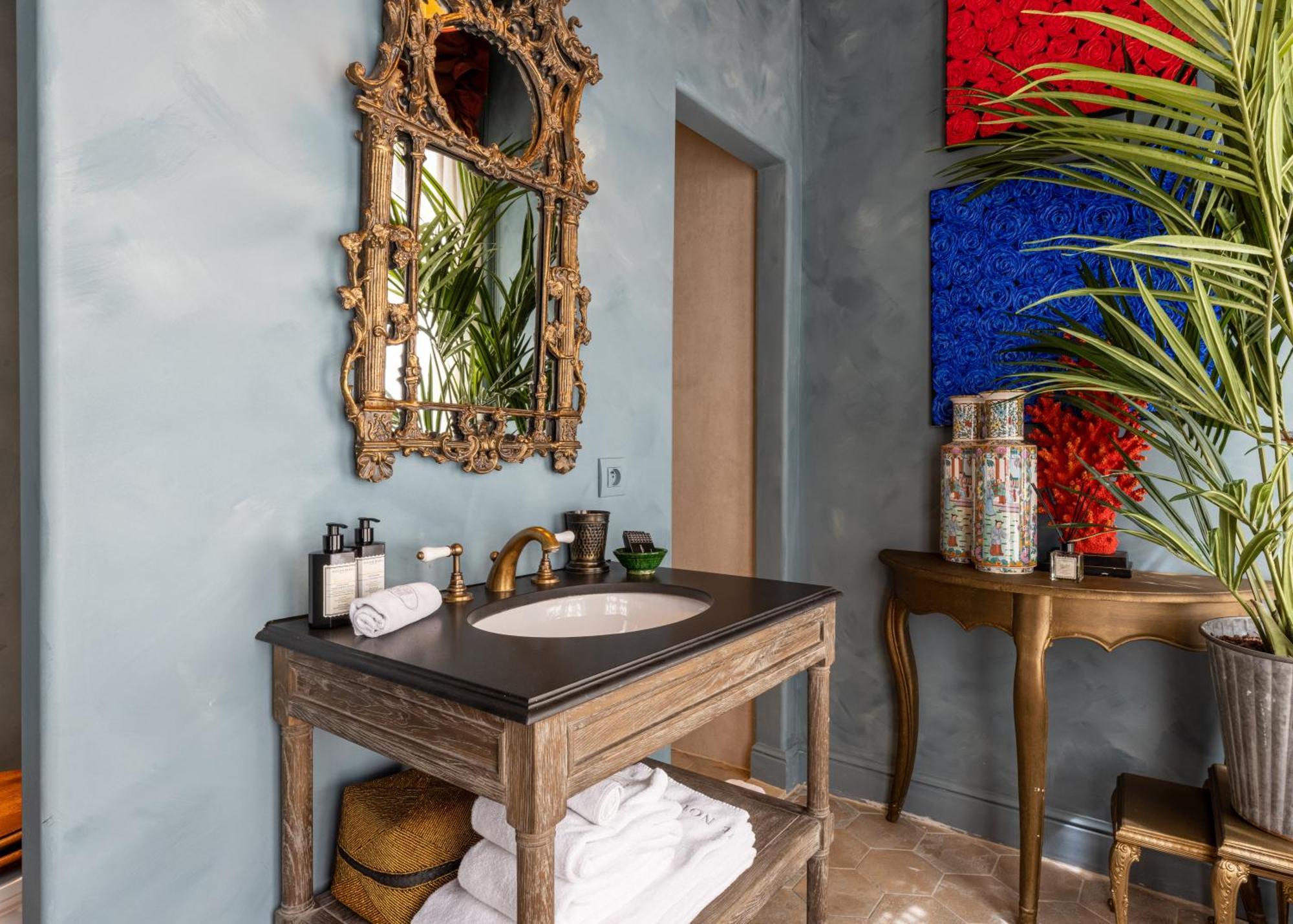 Eclectic Suite