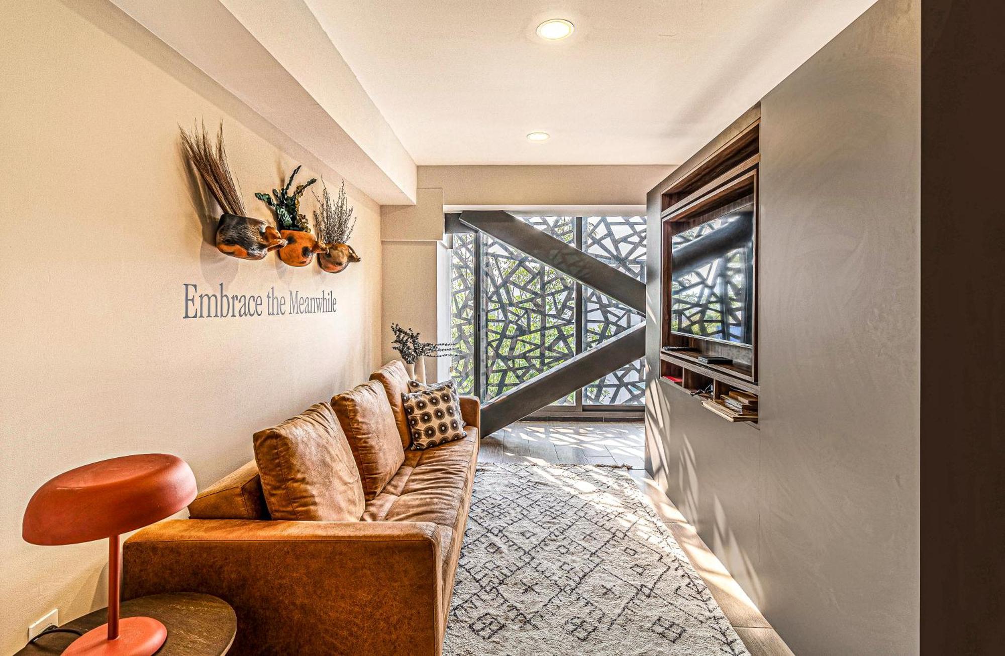 Two bedroom apartment city view