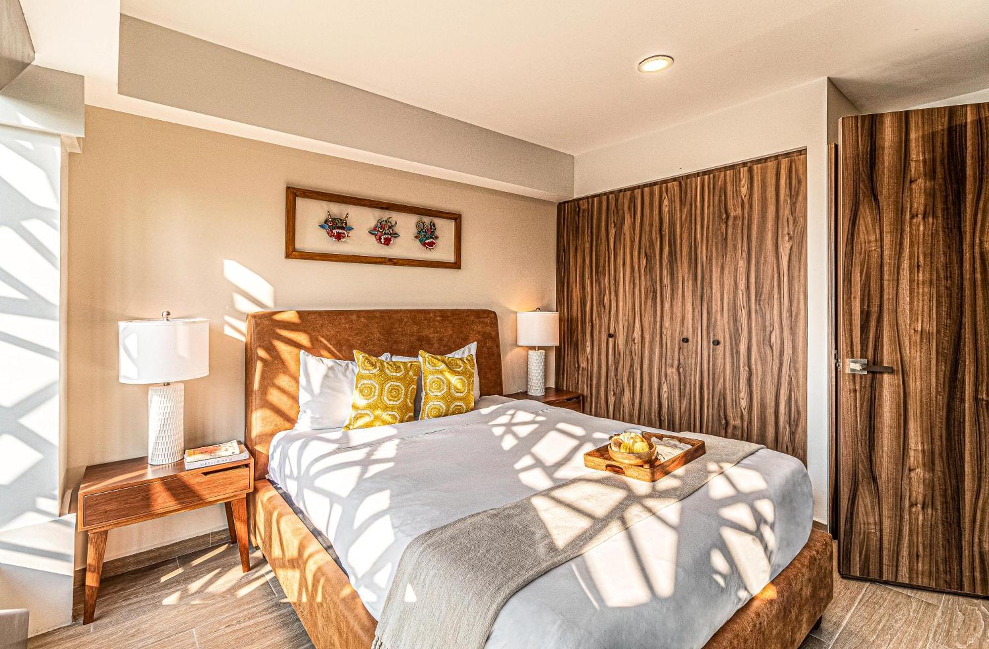 Two bedroom apartment city view