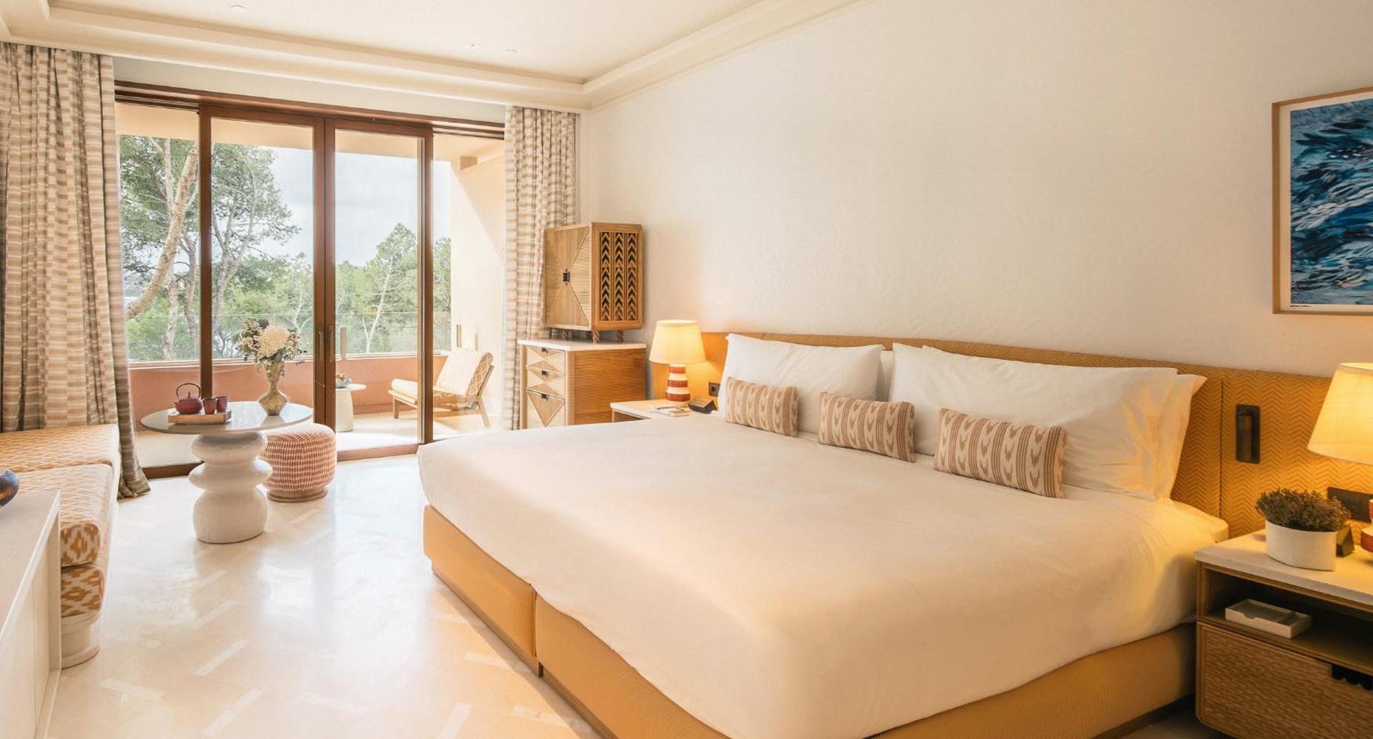 Garden View Room