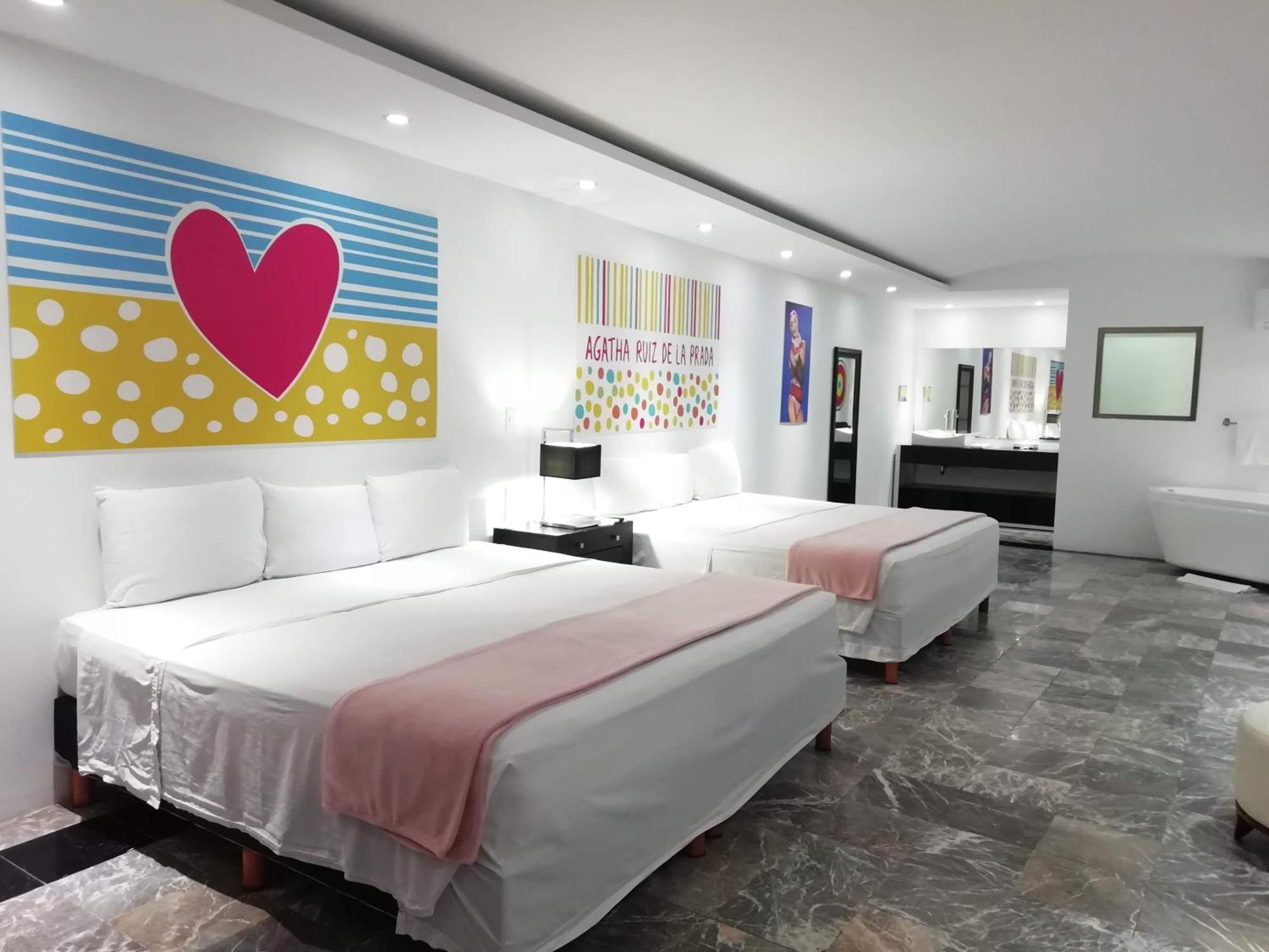 Queen Room Two Queen Beds