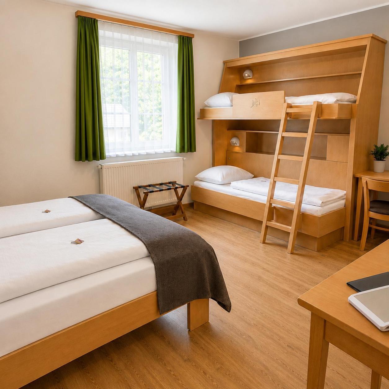 Vierbettzimmer - Nebengebäude
