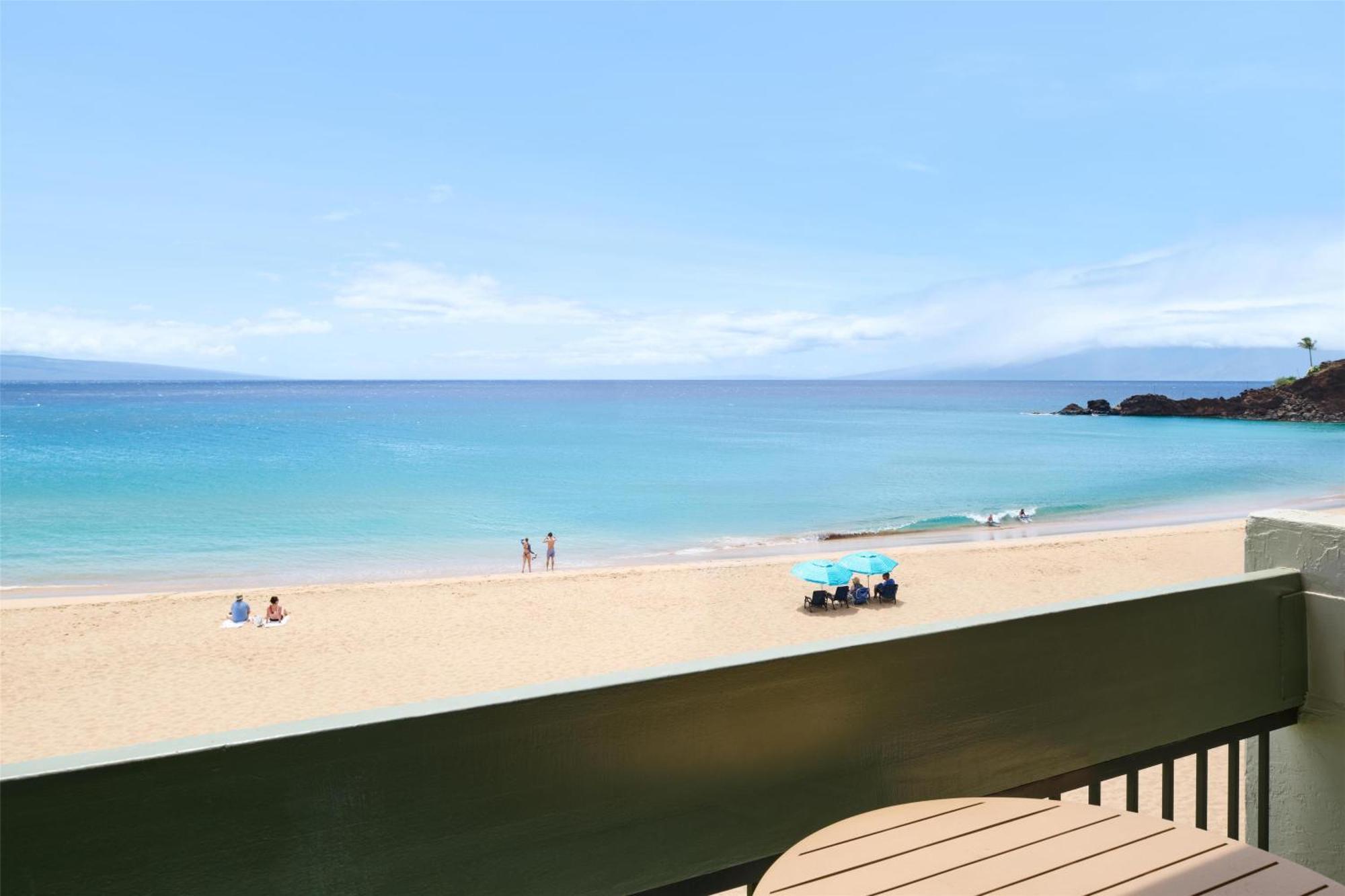Signature Oceanfront 1 King Bed