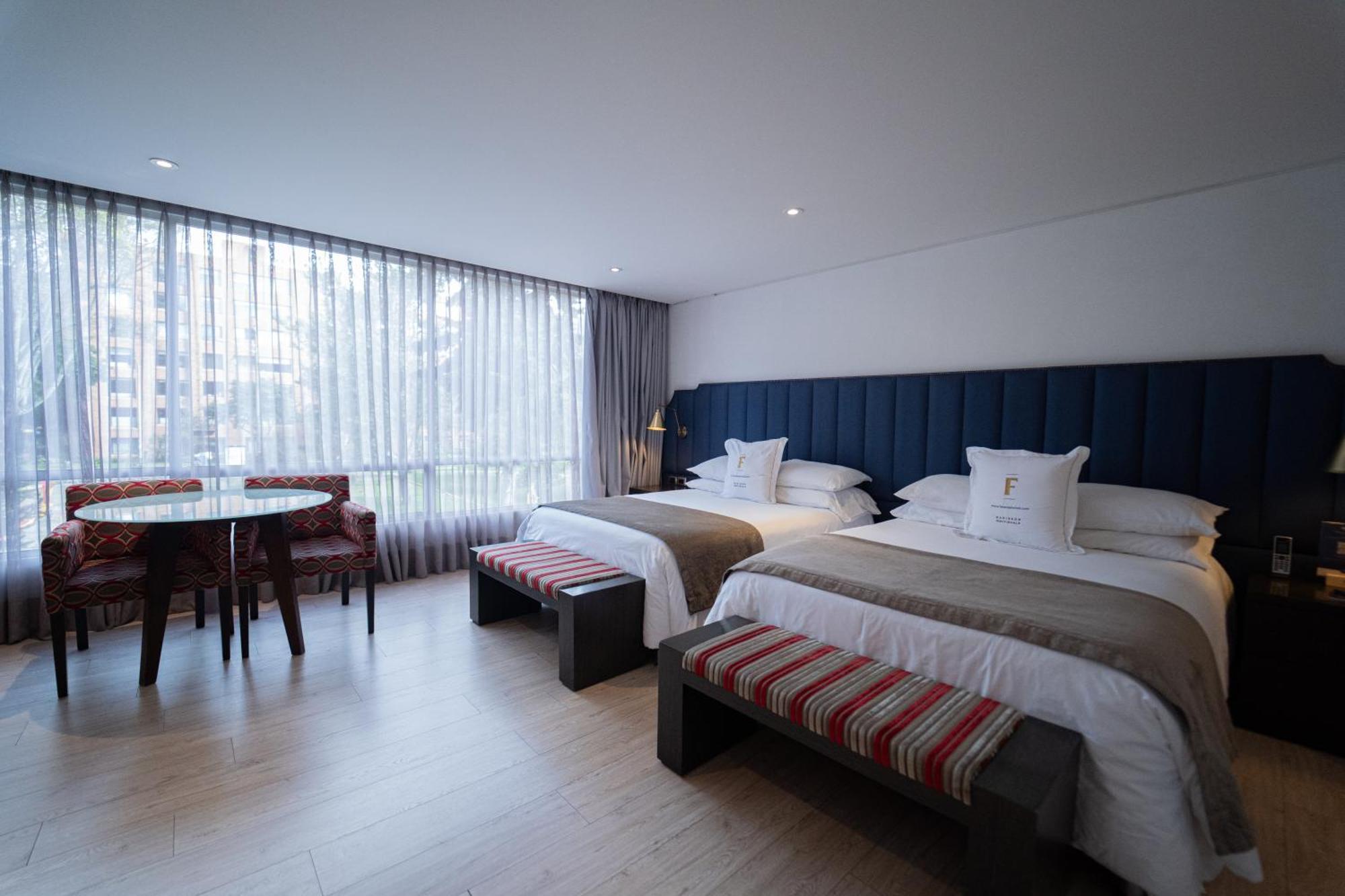 2 Queen Beds - Premium Room