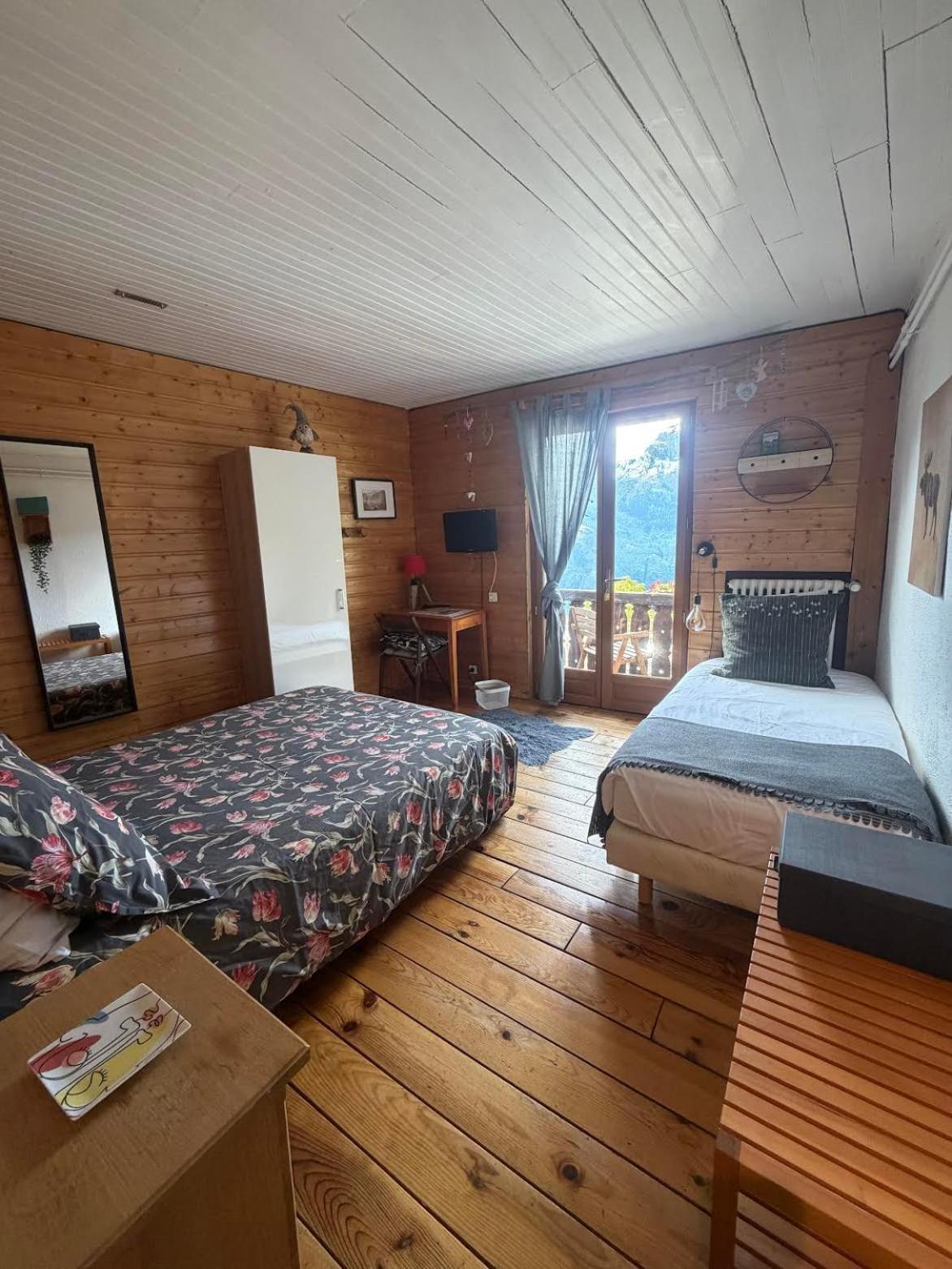 Comfort Triple Room
