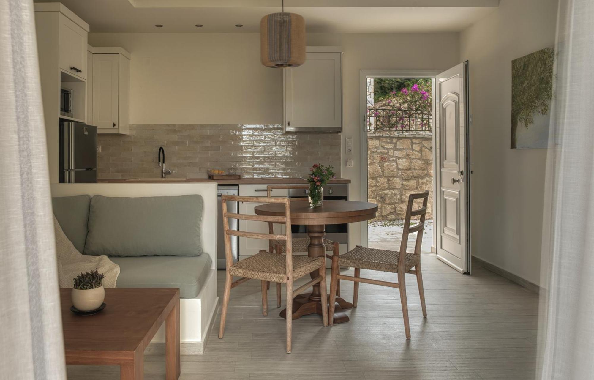 One-Bedroom Apartment Garden View or Sea View