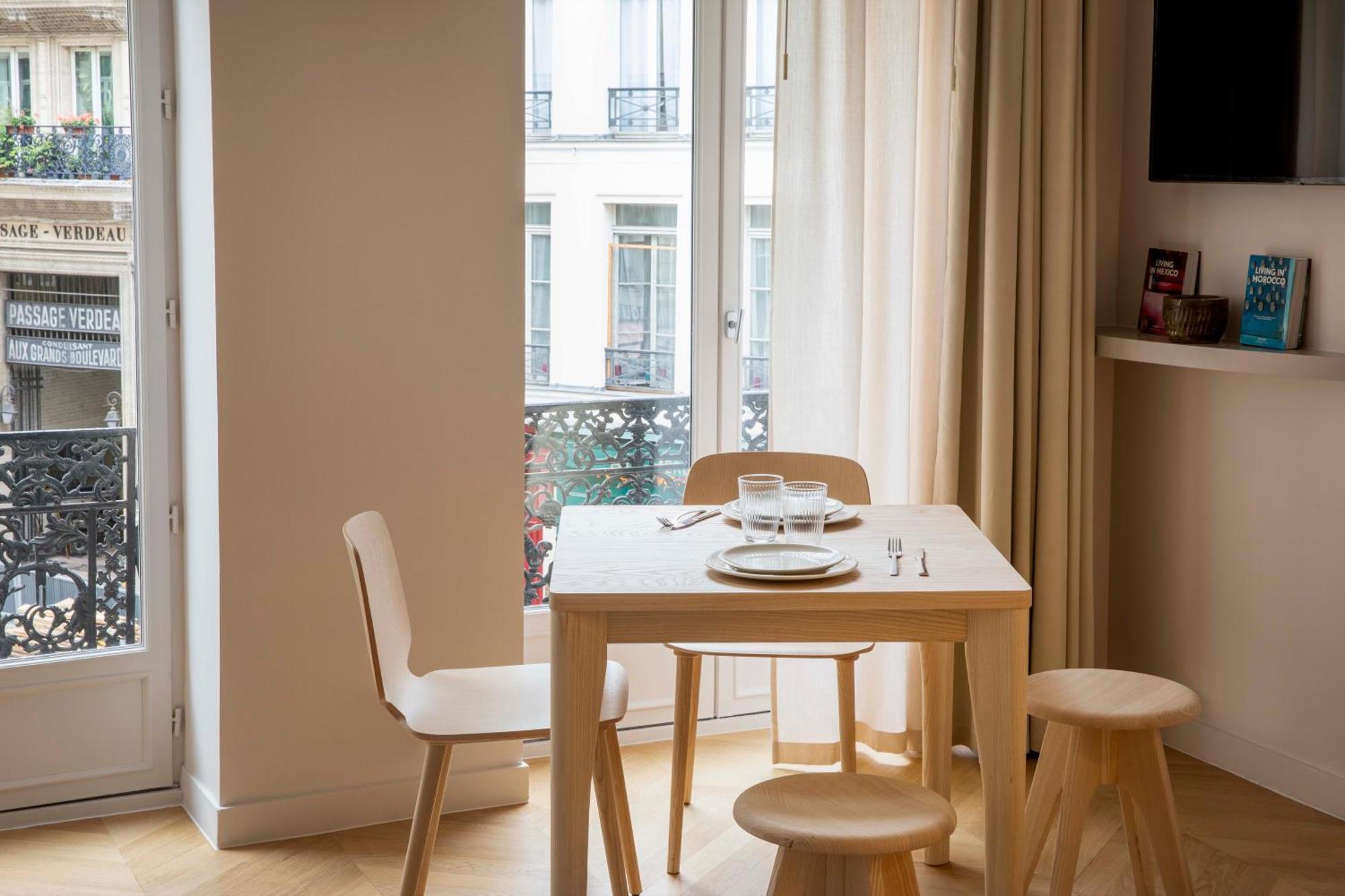 Superior Apartment