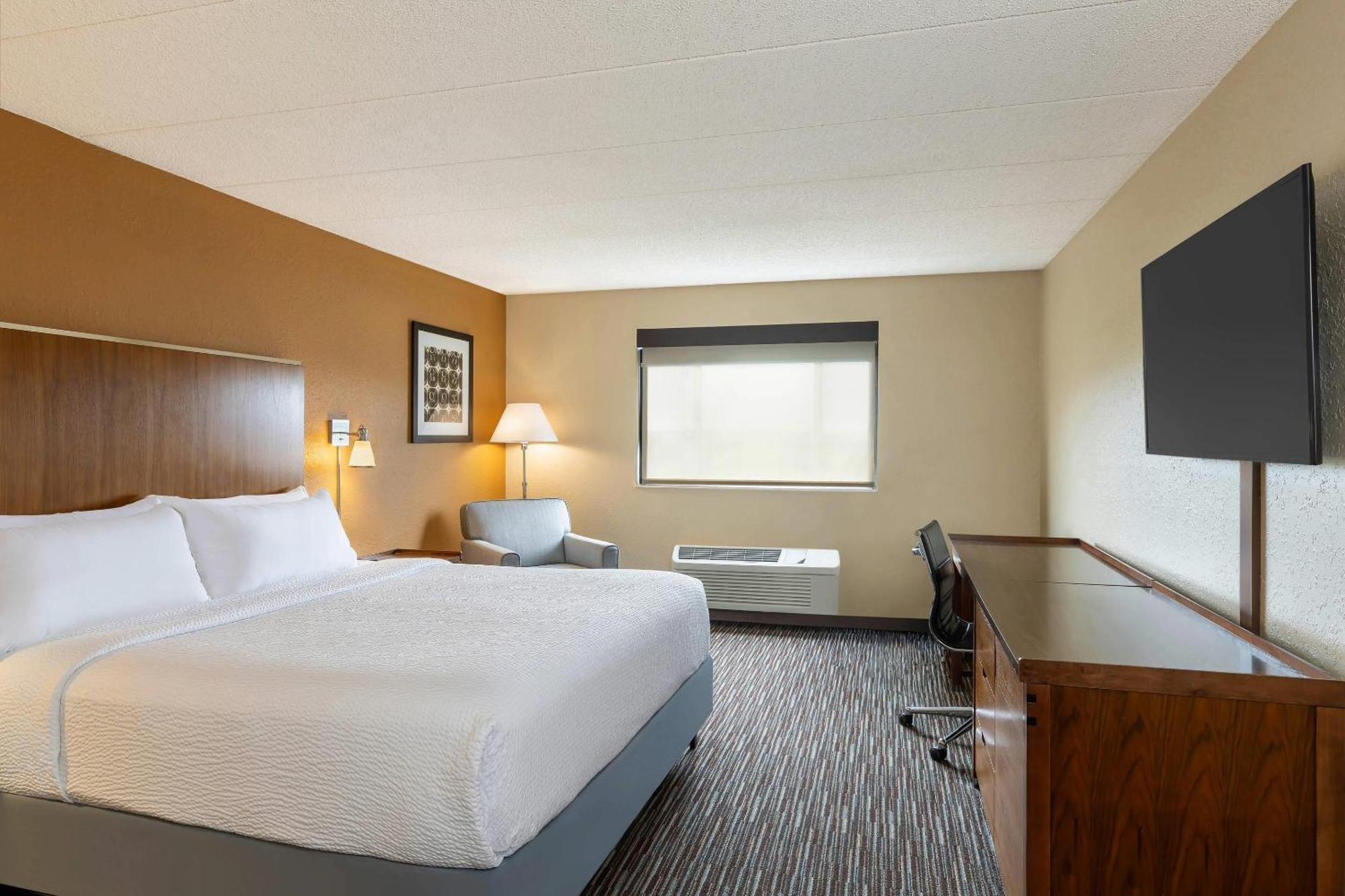 King Room Disability Access or Non Smoking