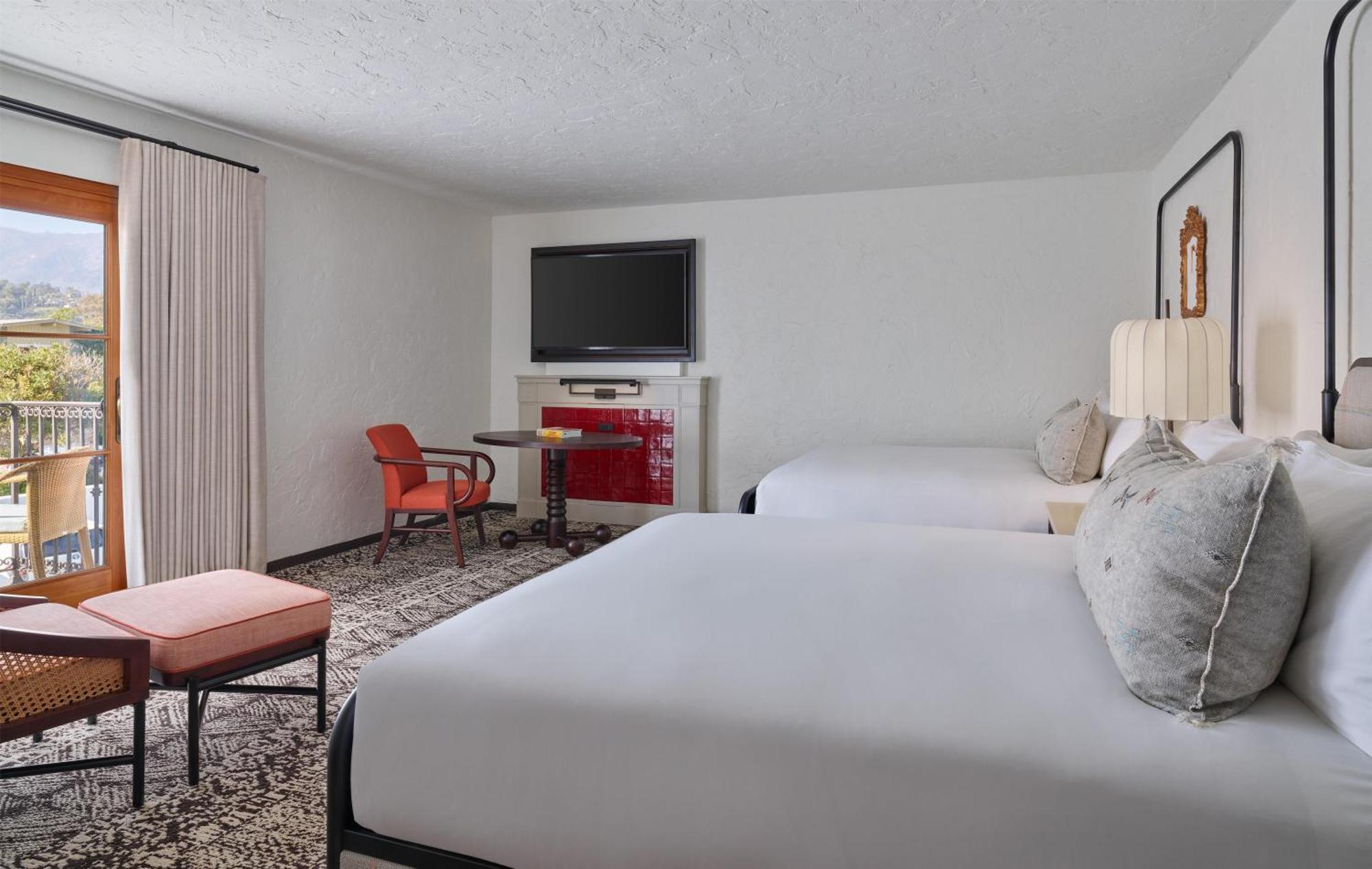 Queen Room Two Queen Beds Balcony