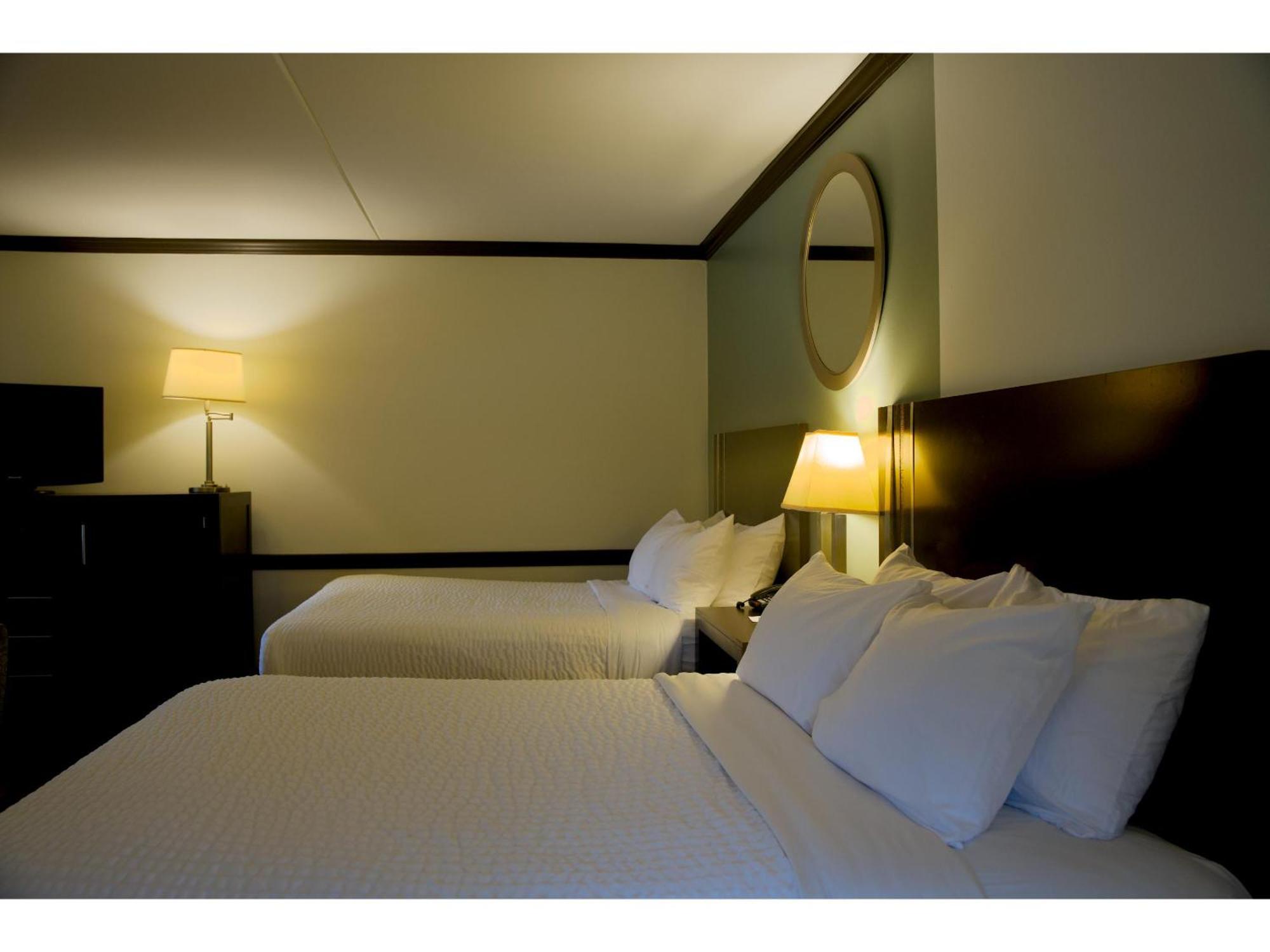 Standard Queen Room Two Queen Beds Upper Floor