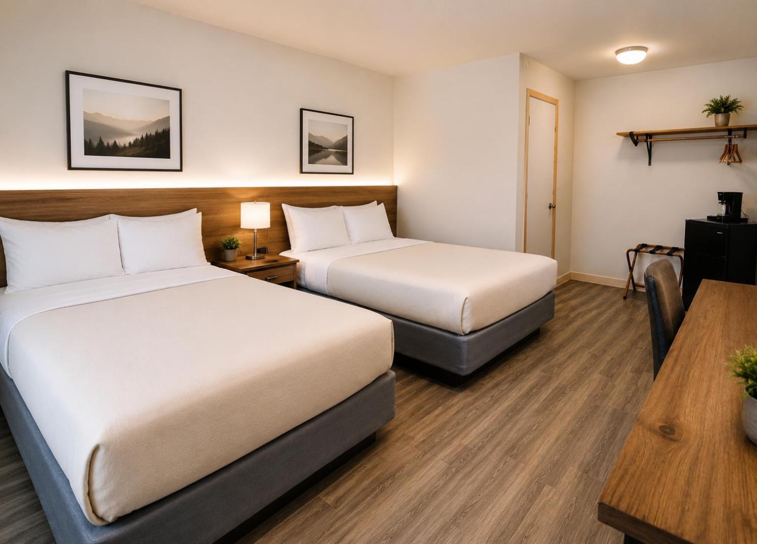 2 Queen Beds Non-Smoking