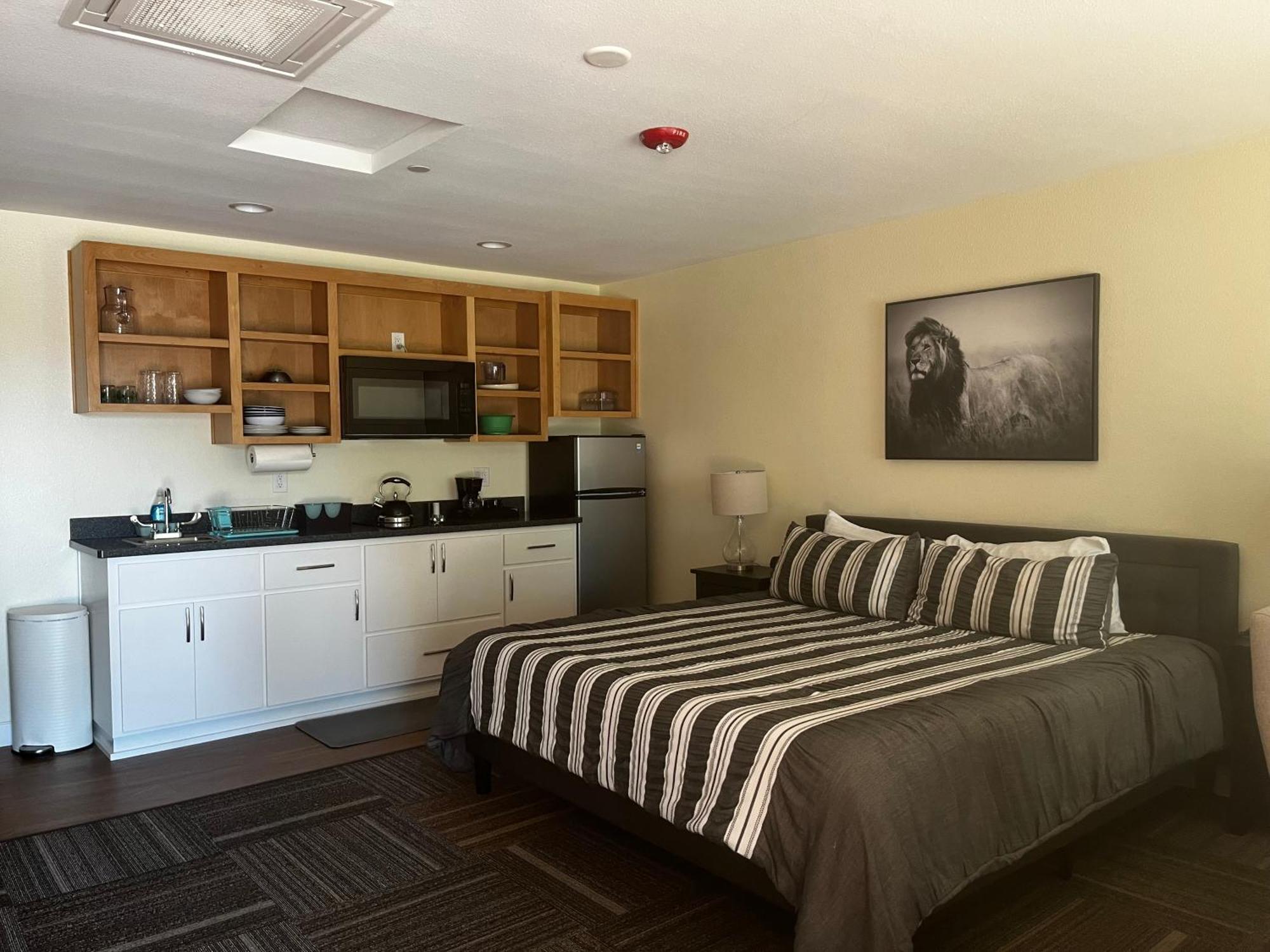 King Room