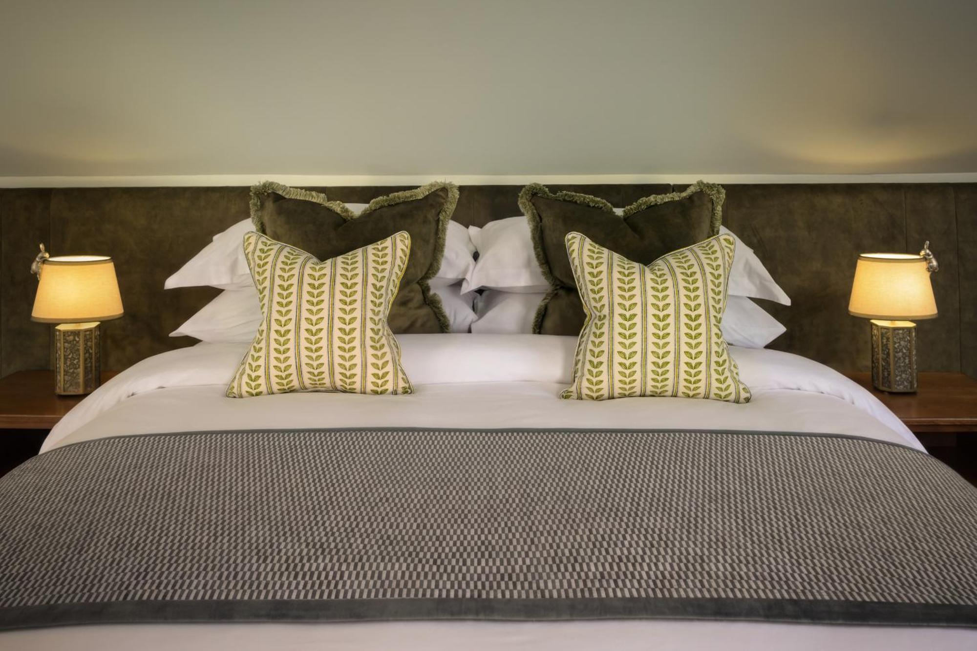 Deluxe Family Suite