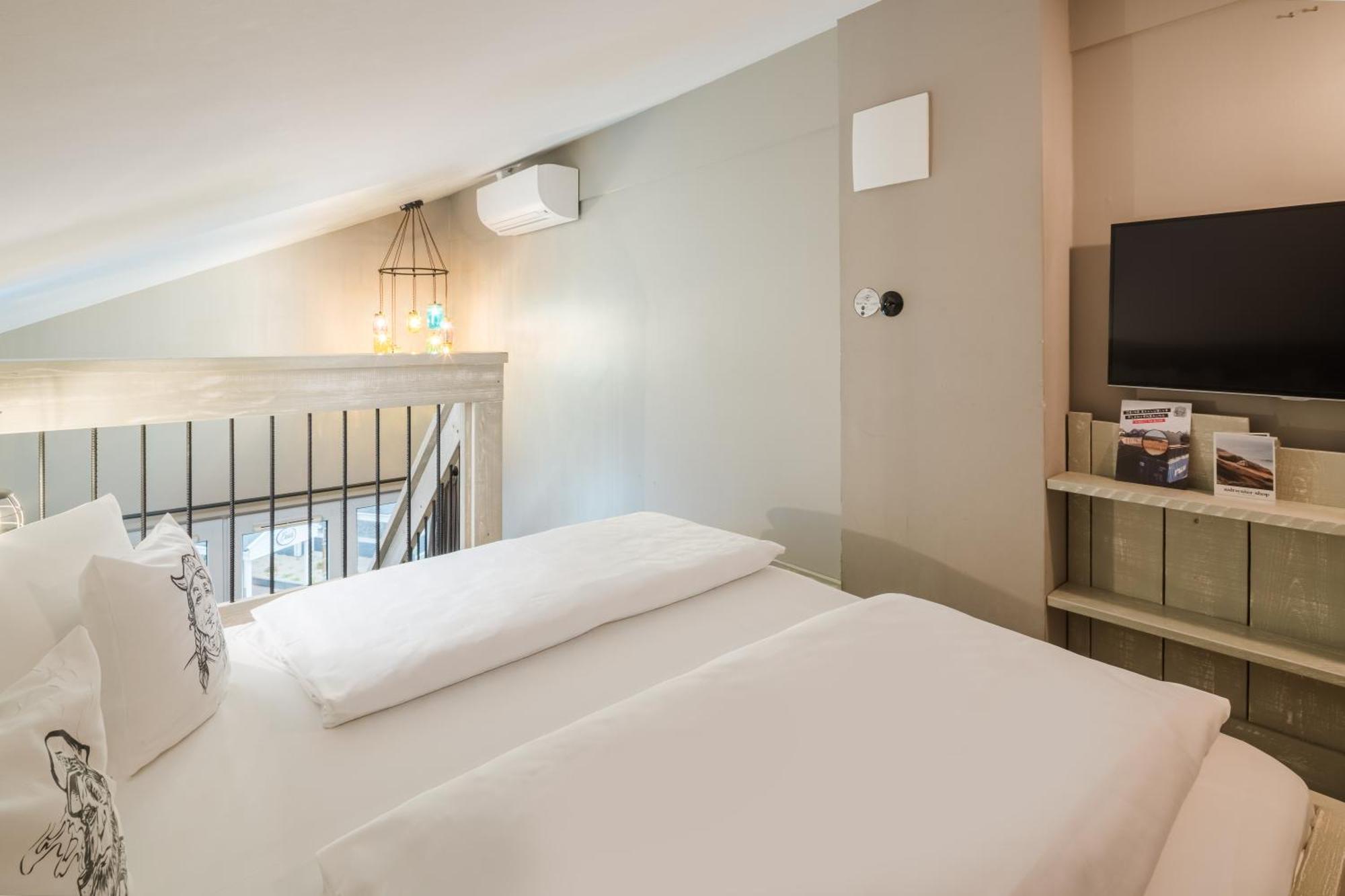 Maisonettezimmer mit Landblick