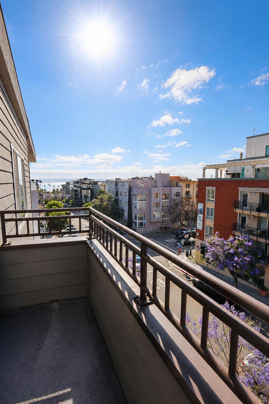 Deluxe King Room Balcony