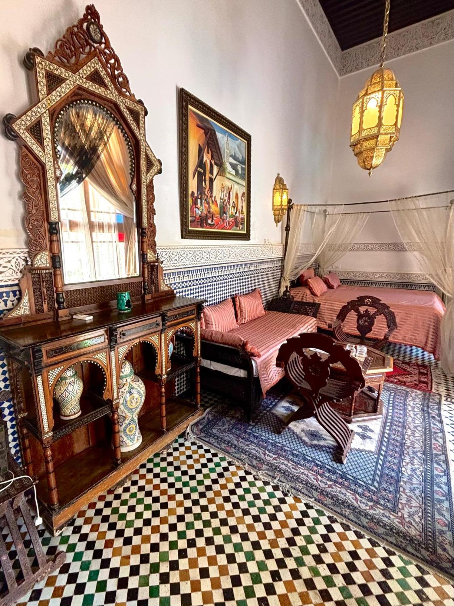 Arabesque Suite