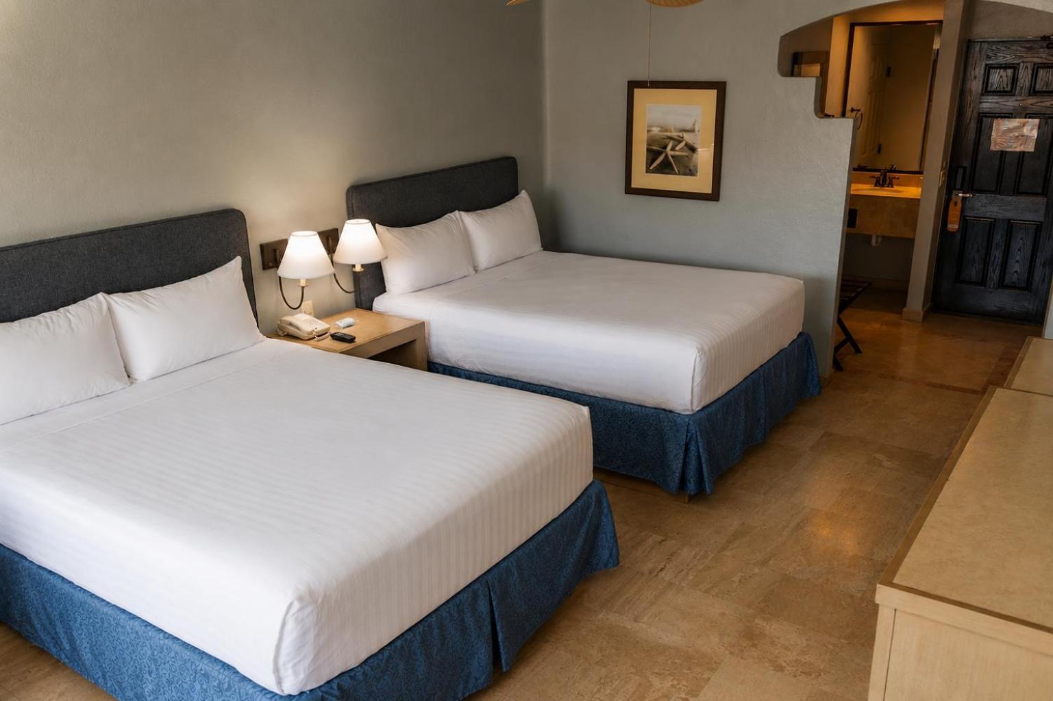 Deluxe Room Pool View 2 Queen Beds