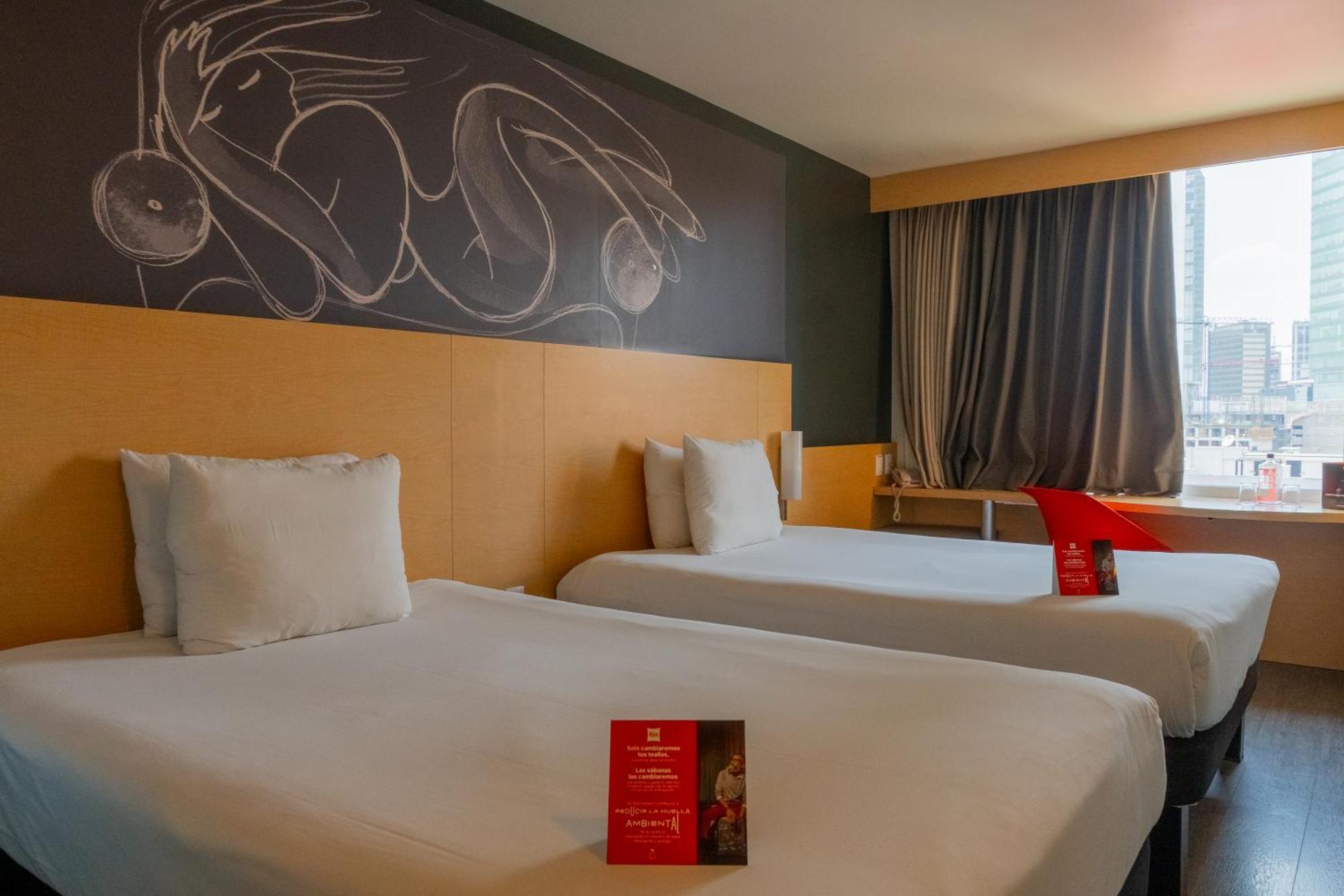 Standard Room Twin Double Beds