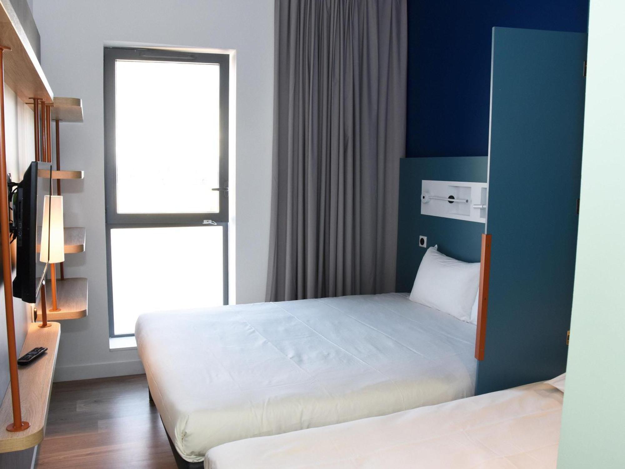 Double Room Folding Bed