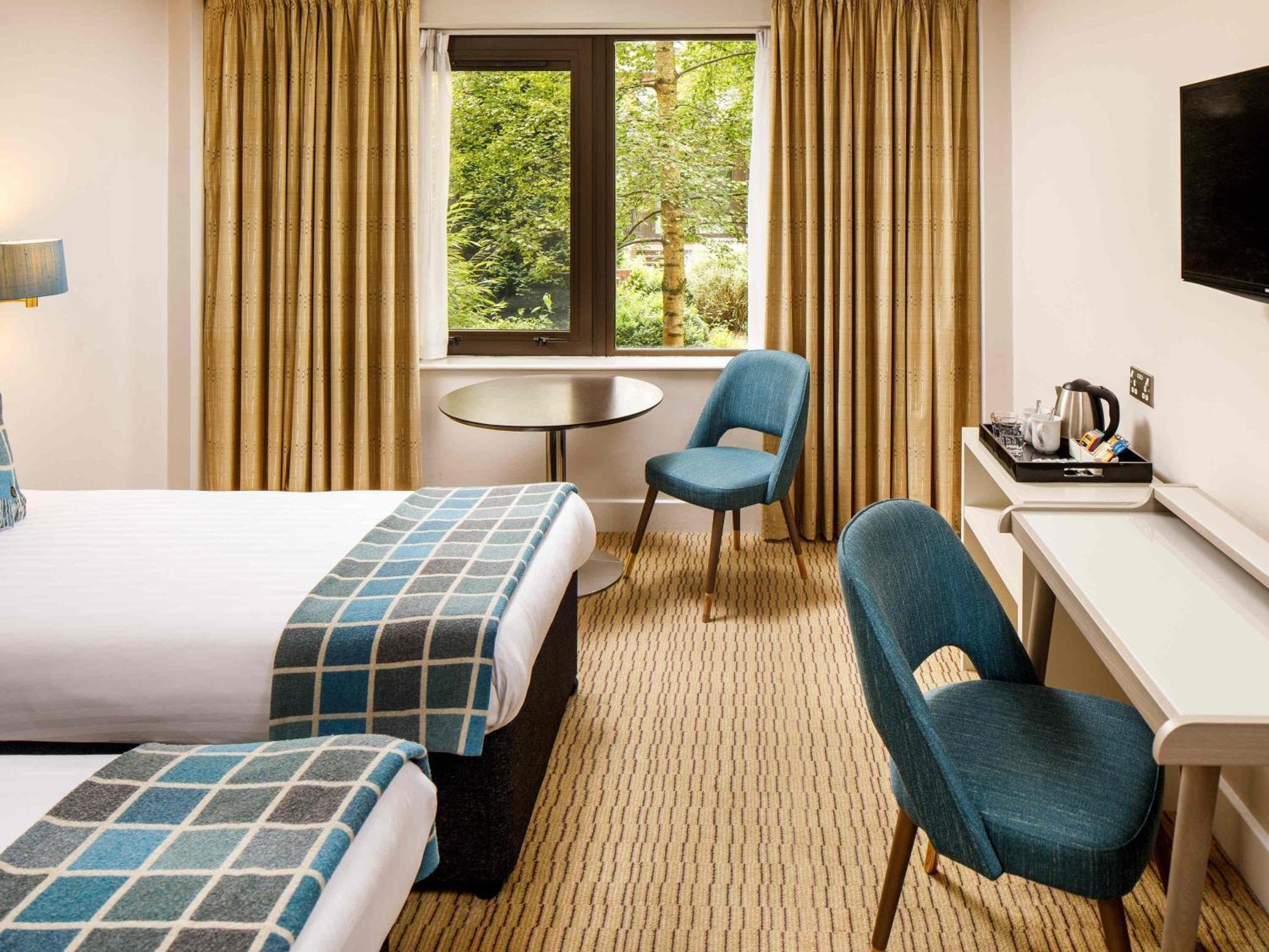 Classic Twin Room