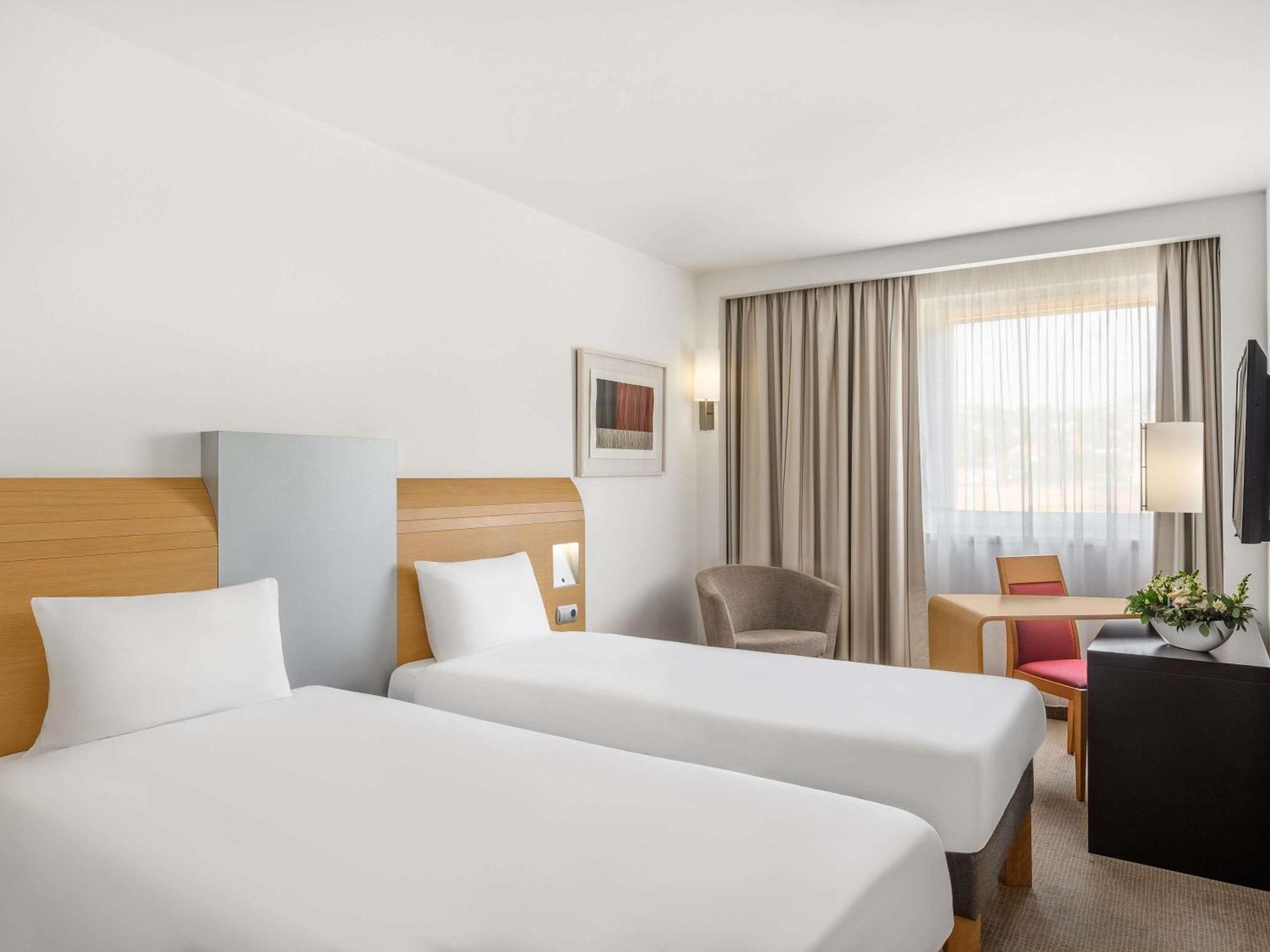 Standard Room 2 Single Beds