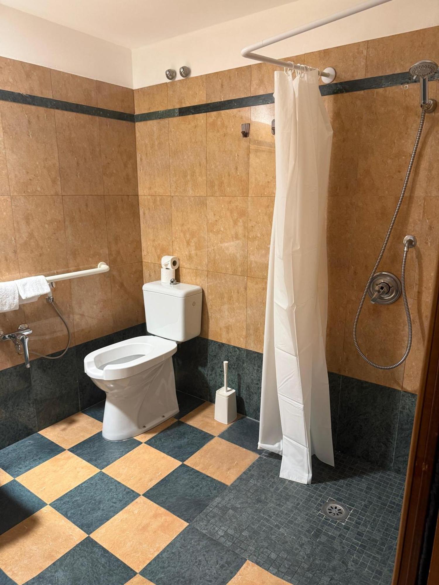 King Room Disability Access