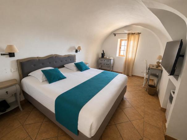 Standard Double or Twin Room Garden View