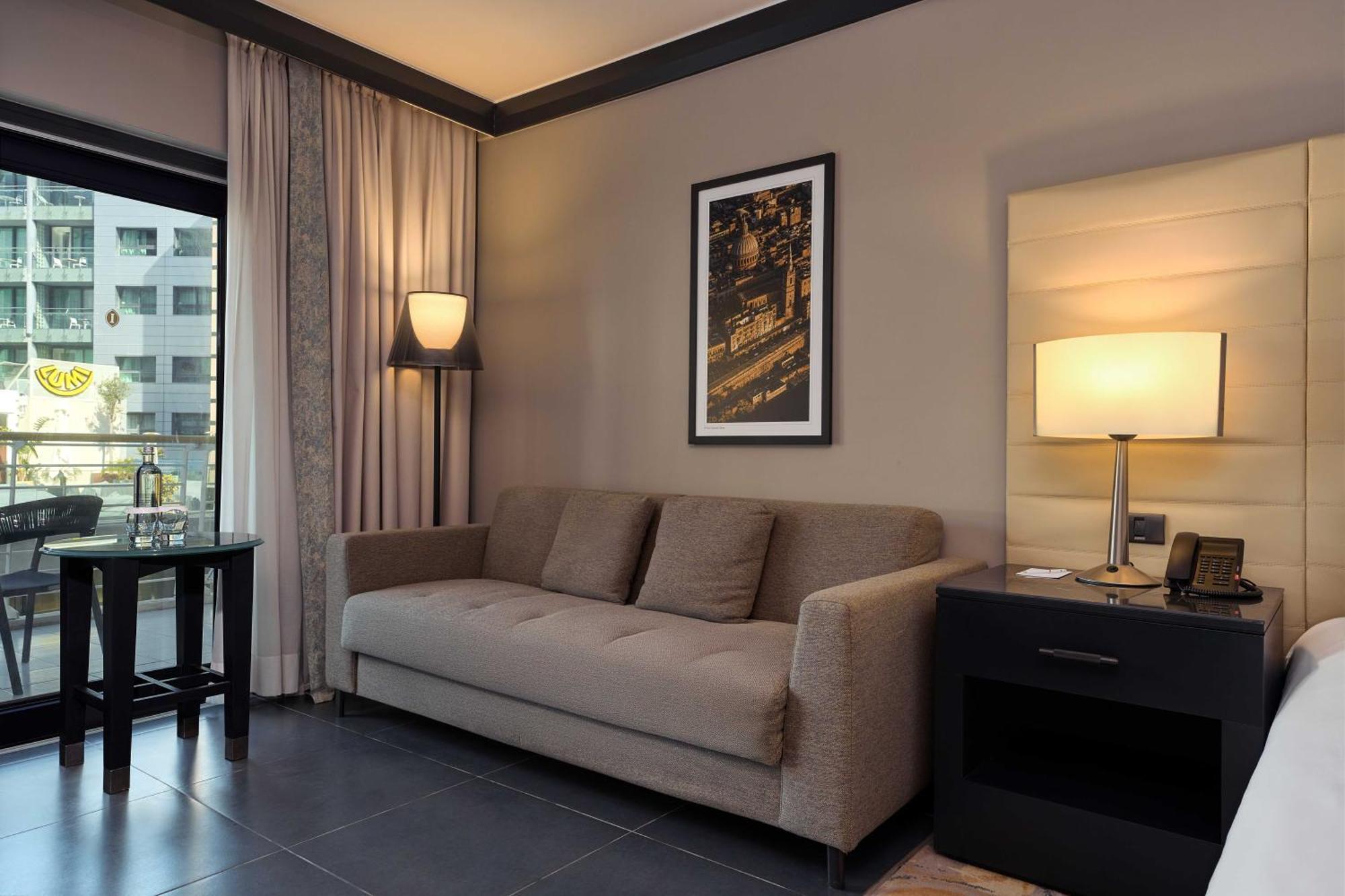 Premium King Room City View Opal Lounge Access