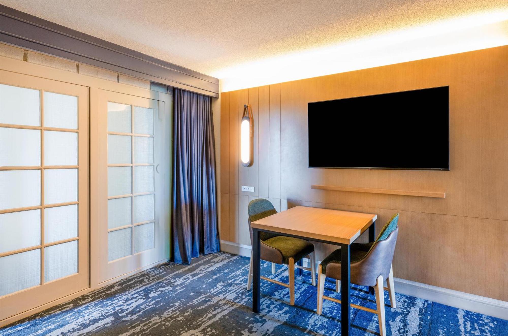 Two-Room King Suite Non-Smoking