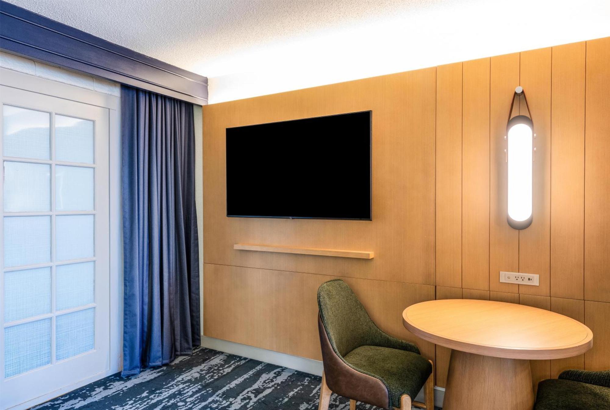 Two-Room King Suite Non-Smoking